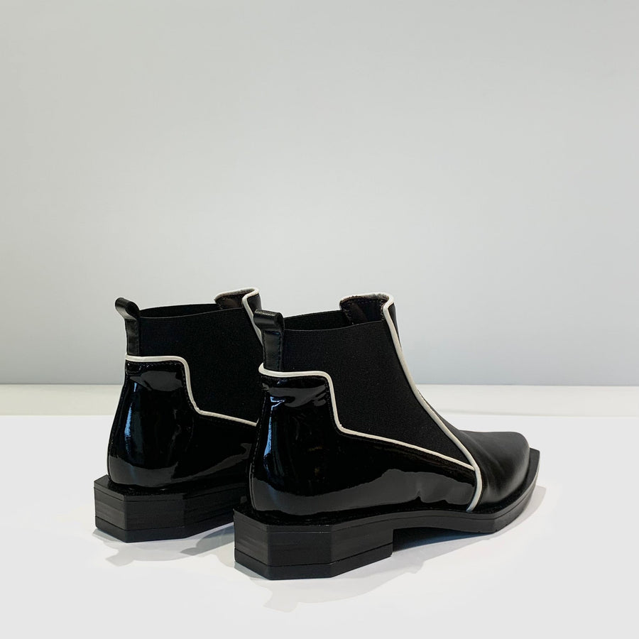 W4-G013 Stivaletto Profili Vitello Nero