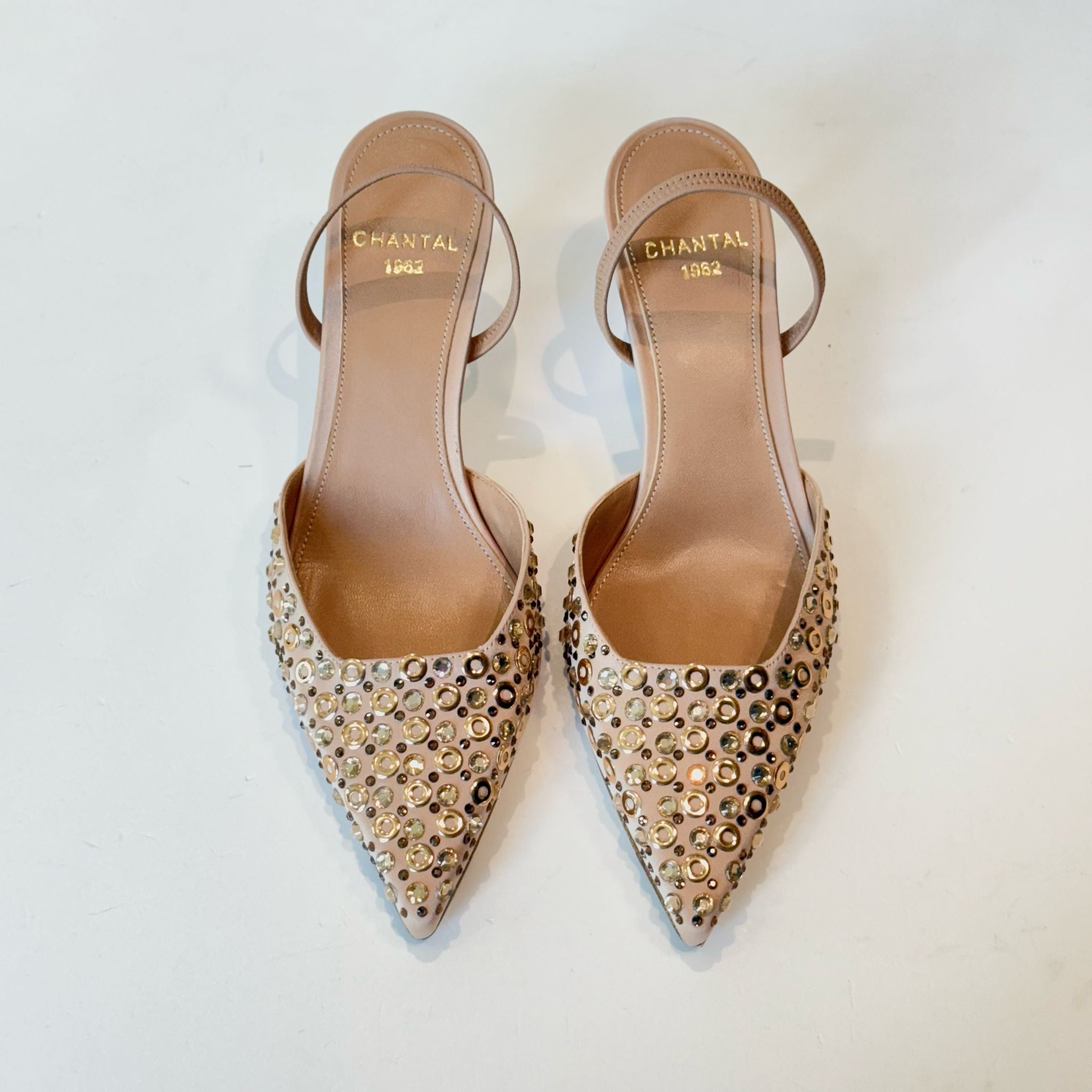 S5-2532 Chanel Raso Nude Borchie