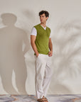 S4-0576 Gilet V con T-Shirt Pistacchio Man