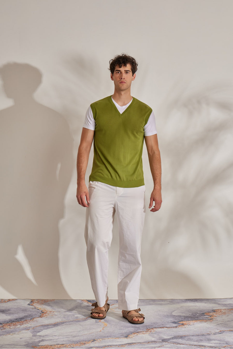 S4-0576 Gilet V con T-Shirt Pistacchio Man