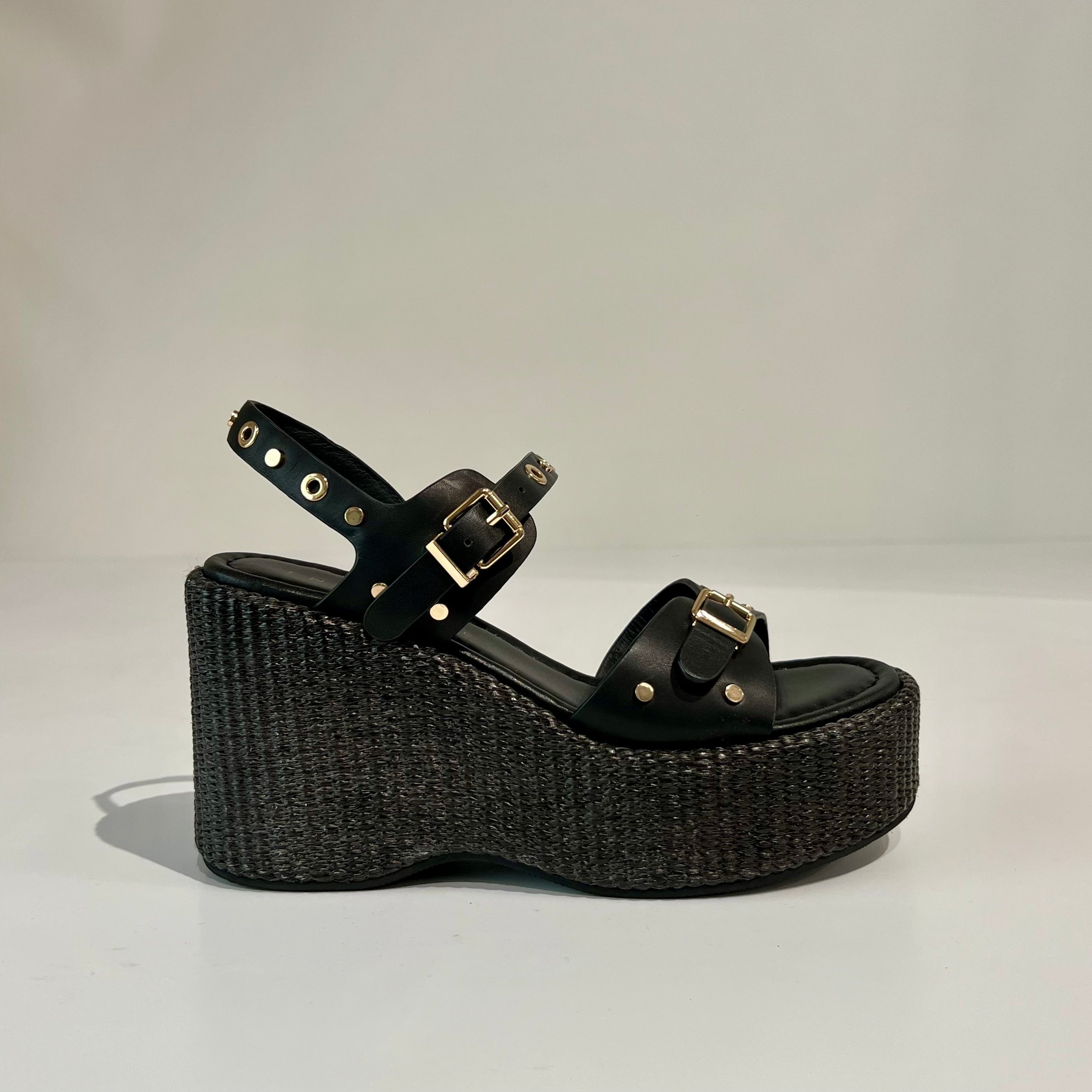 S6-201-13 YUMI Sandalo Black