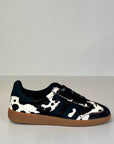 DW5-CLOUD COW Black/White 10