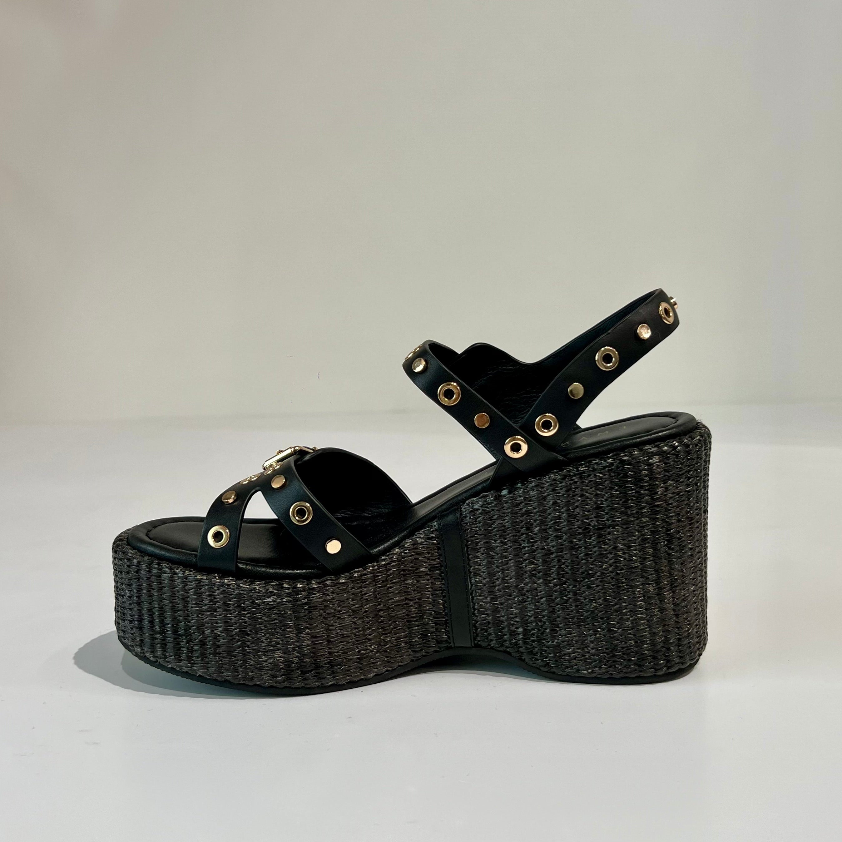 S6-201-13 YUMI Sandalo Black