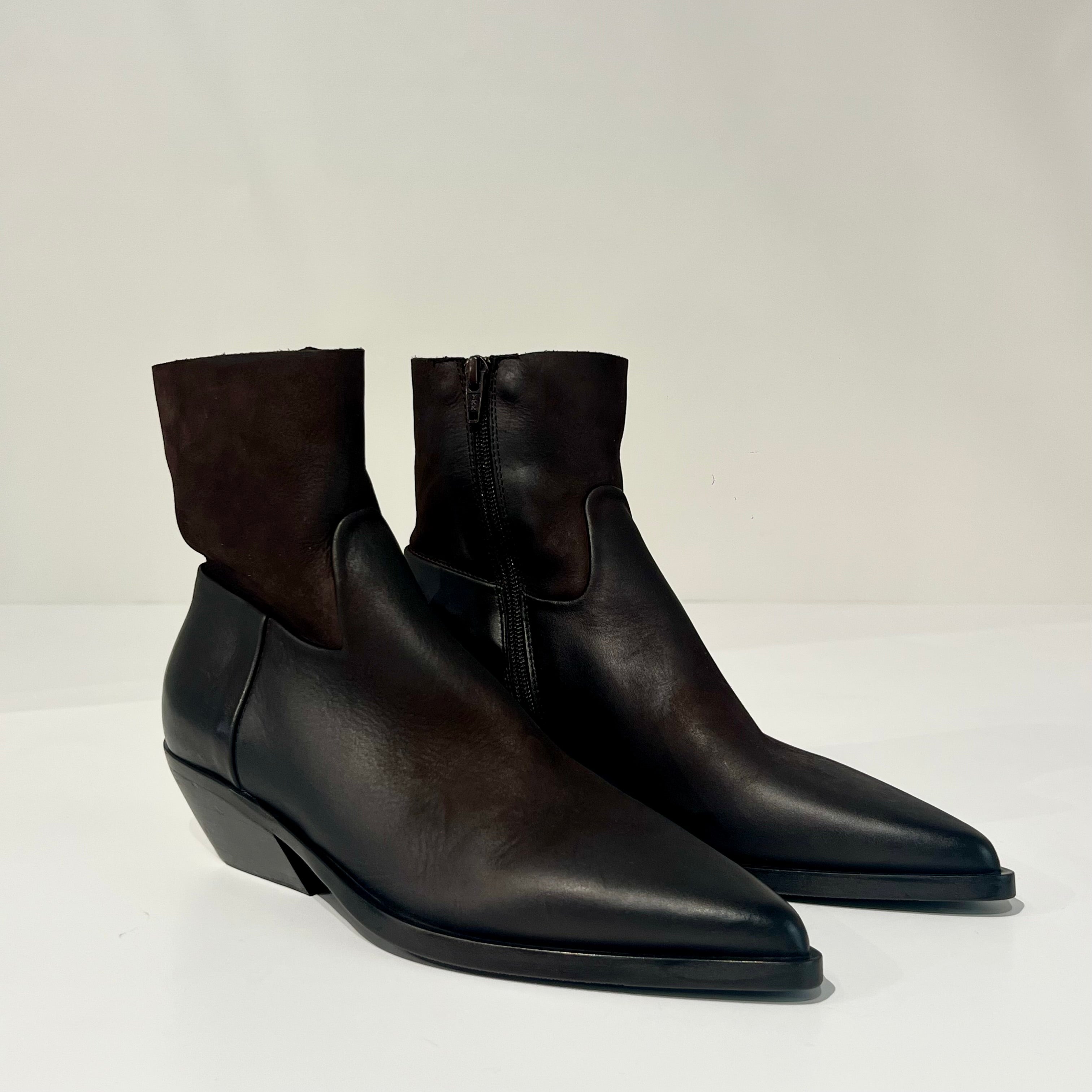 W6-4519 Texano Wash Boston Fondente