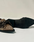 W6-G57-2 Scarpa Fiocco Naplack Taupe/Nero/Moro