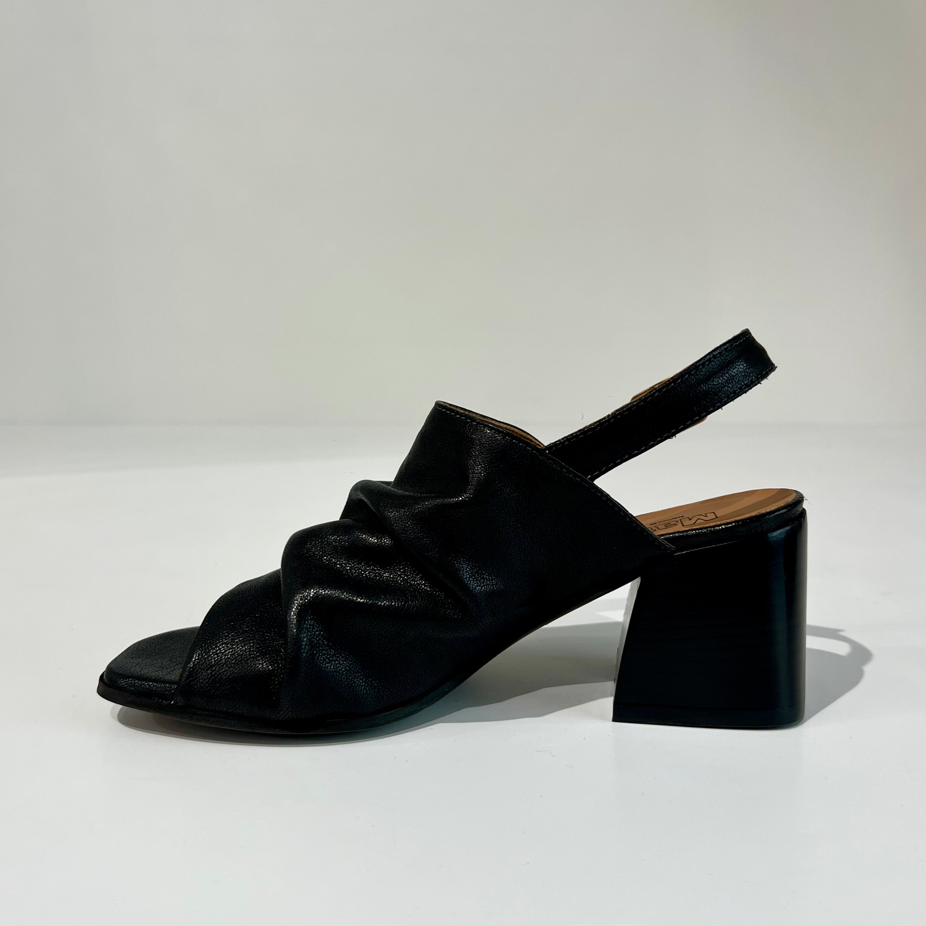 S6-6532 Sandalo West Nero