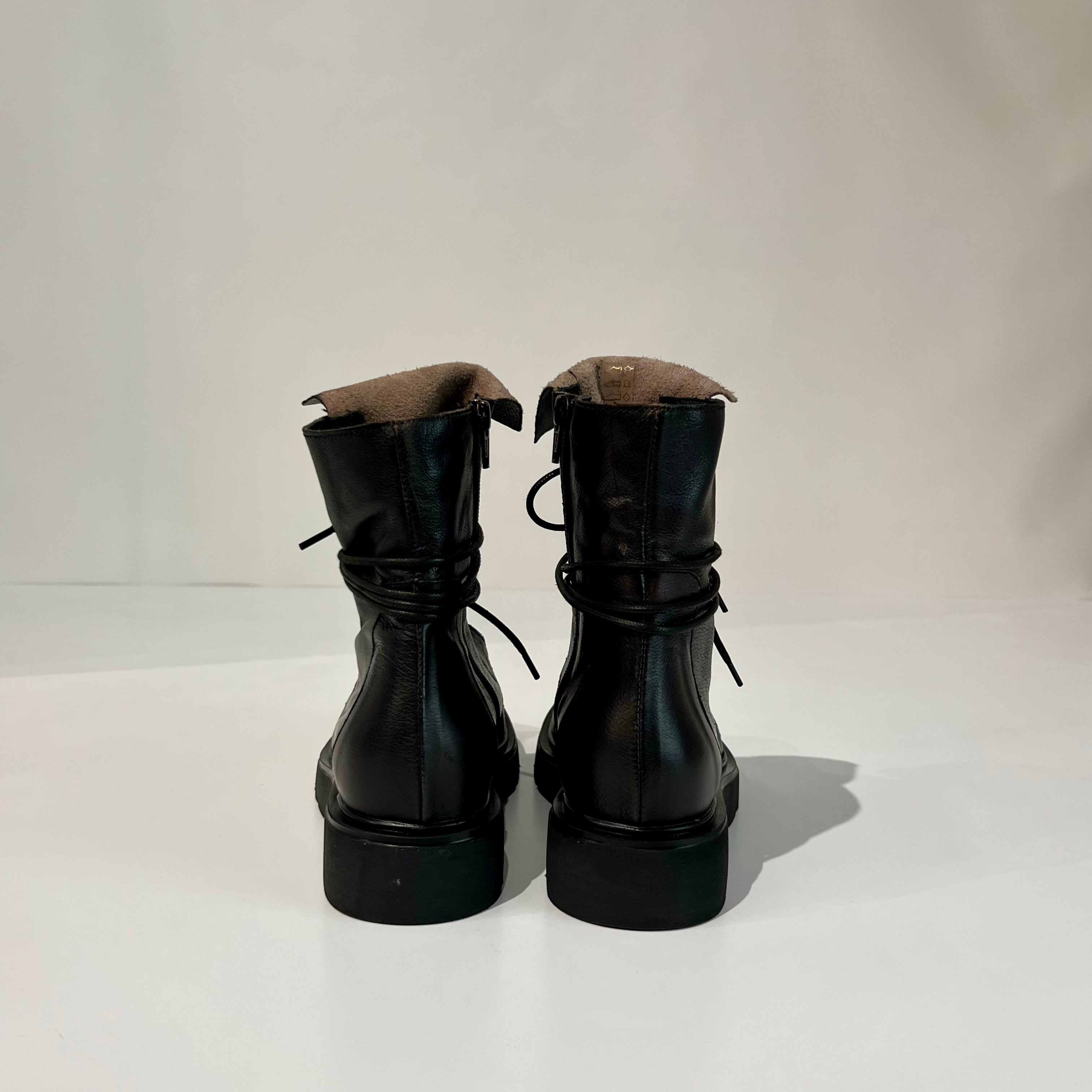 W5-RICH04 Anfibio Fondente Woman