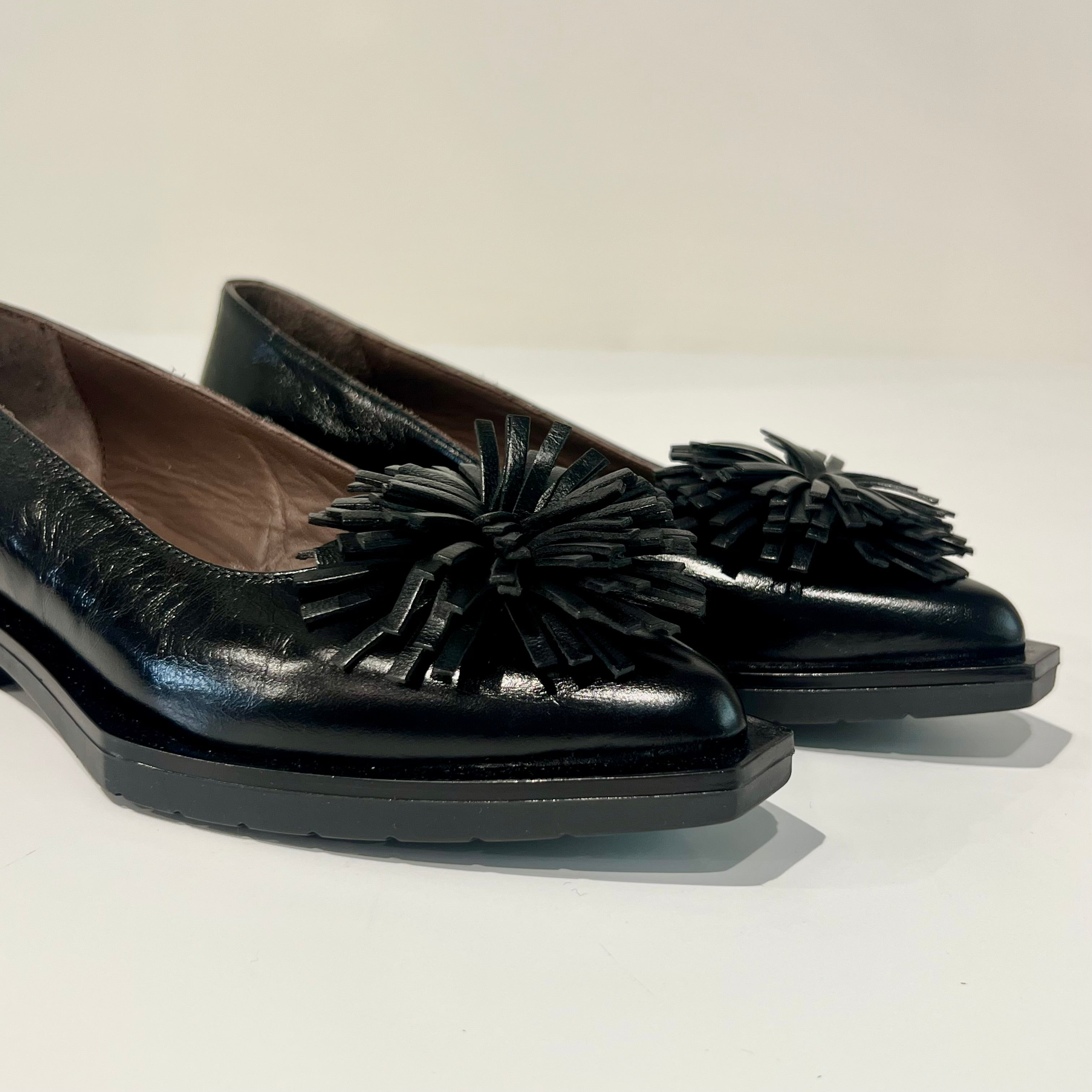 W6-G65-6 Ballerina Fiocco Naplack Nero
