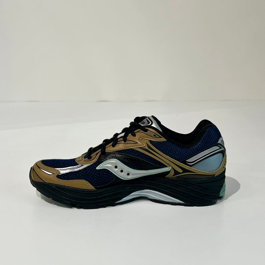 UW5-70832-9 Sneaker ProGrid Omni 9 TMY Brown/Navy
