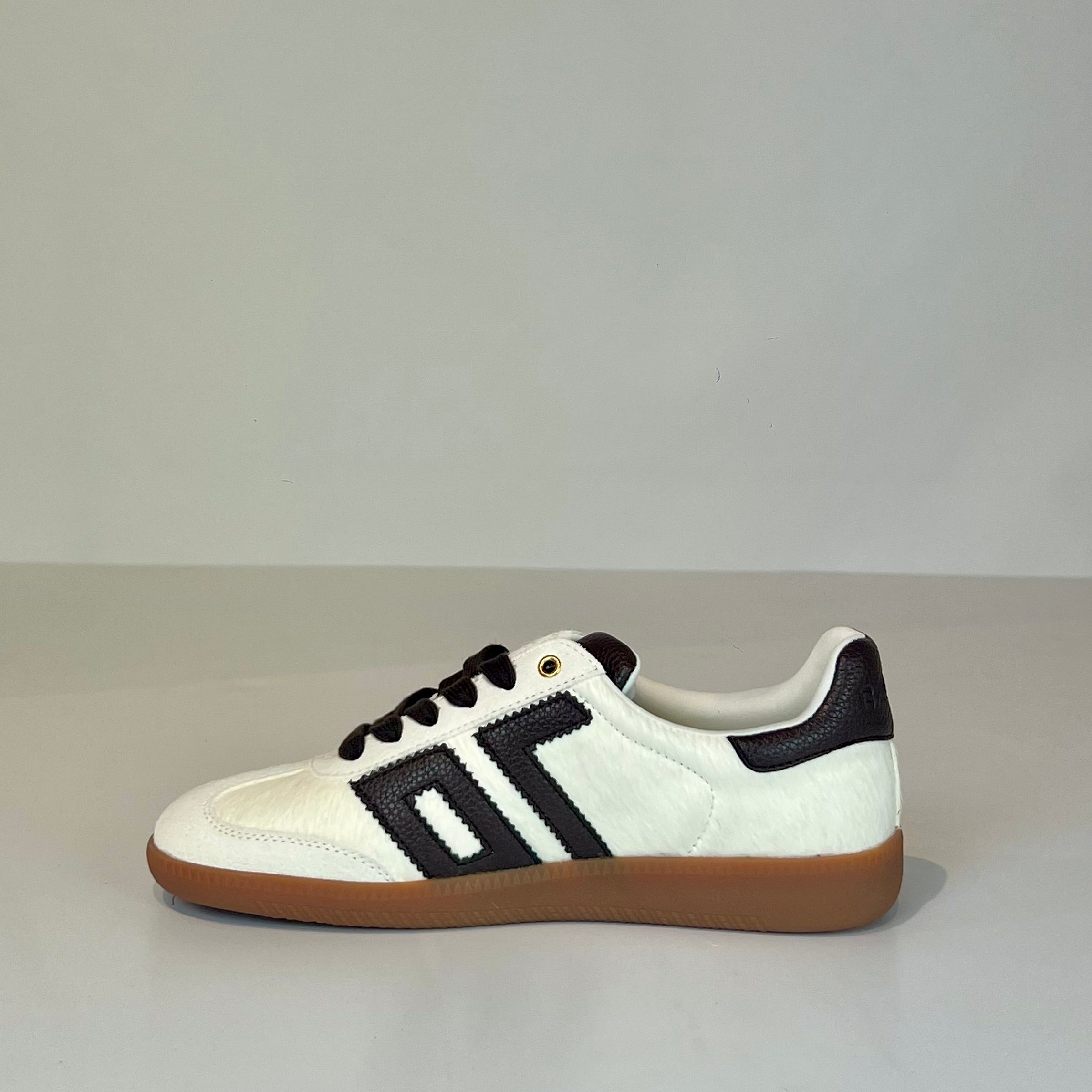 DW5-CLOUD TONGUE White Coffee 45