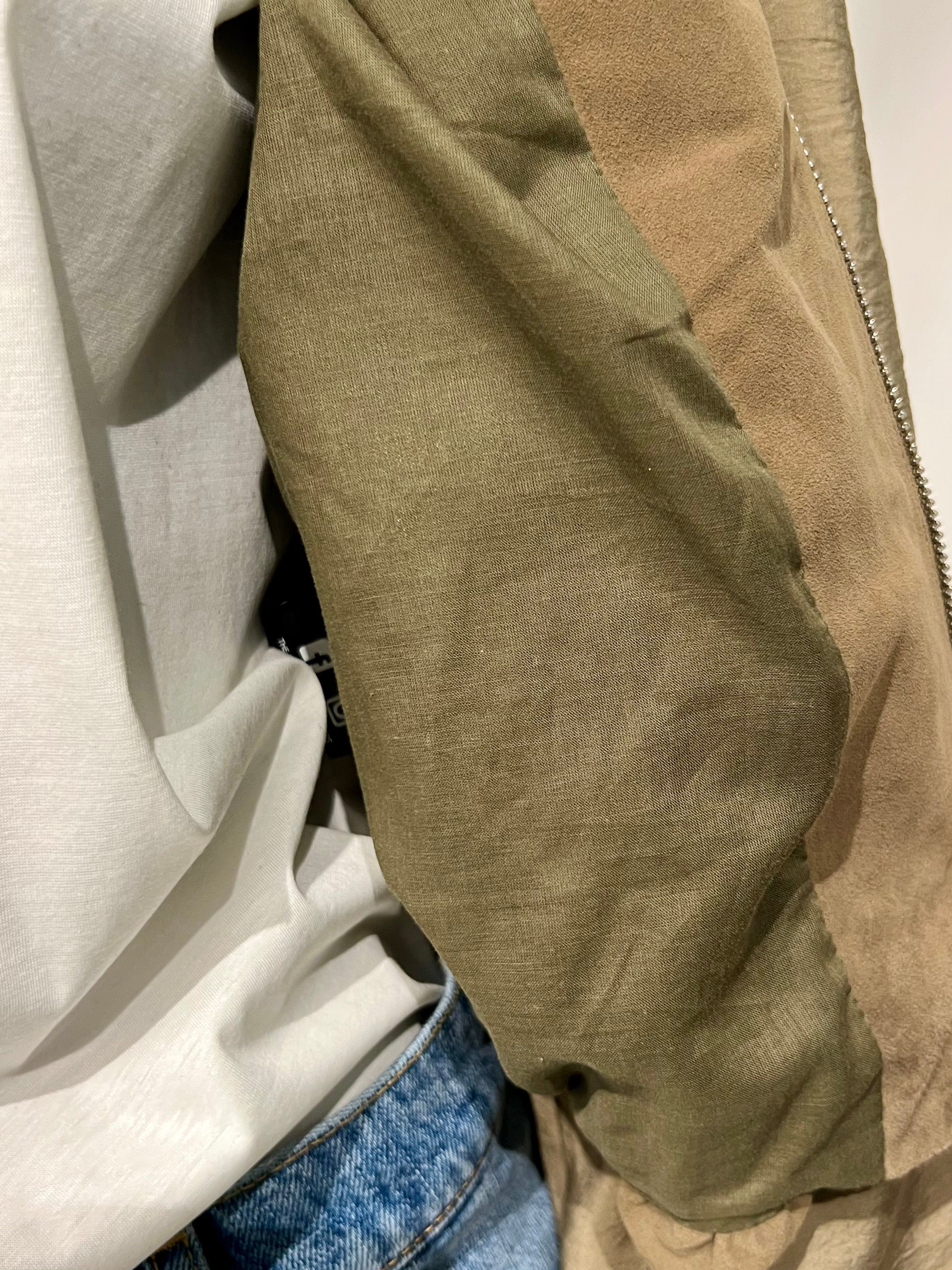 DS6-ELLA Bomber Scamosciato Salvia
