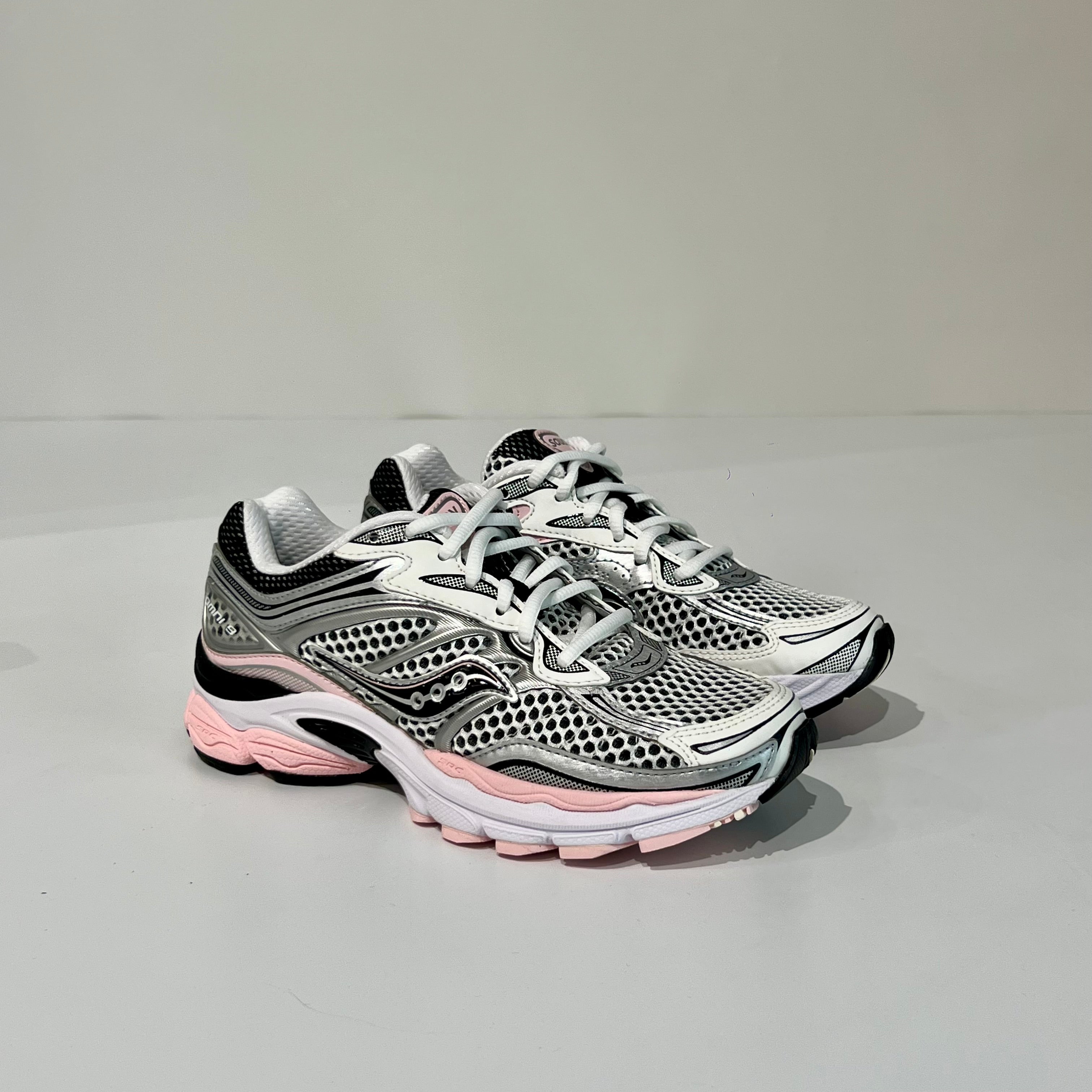 DW5-70739-16 Sneaker ProGrid Omni 9 Silver/Pink
