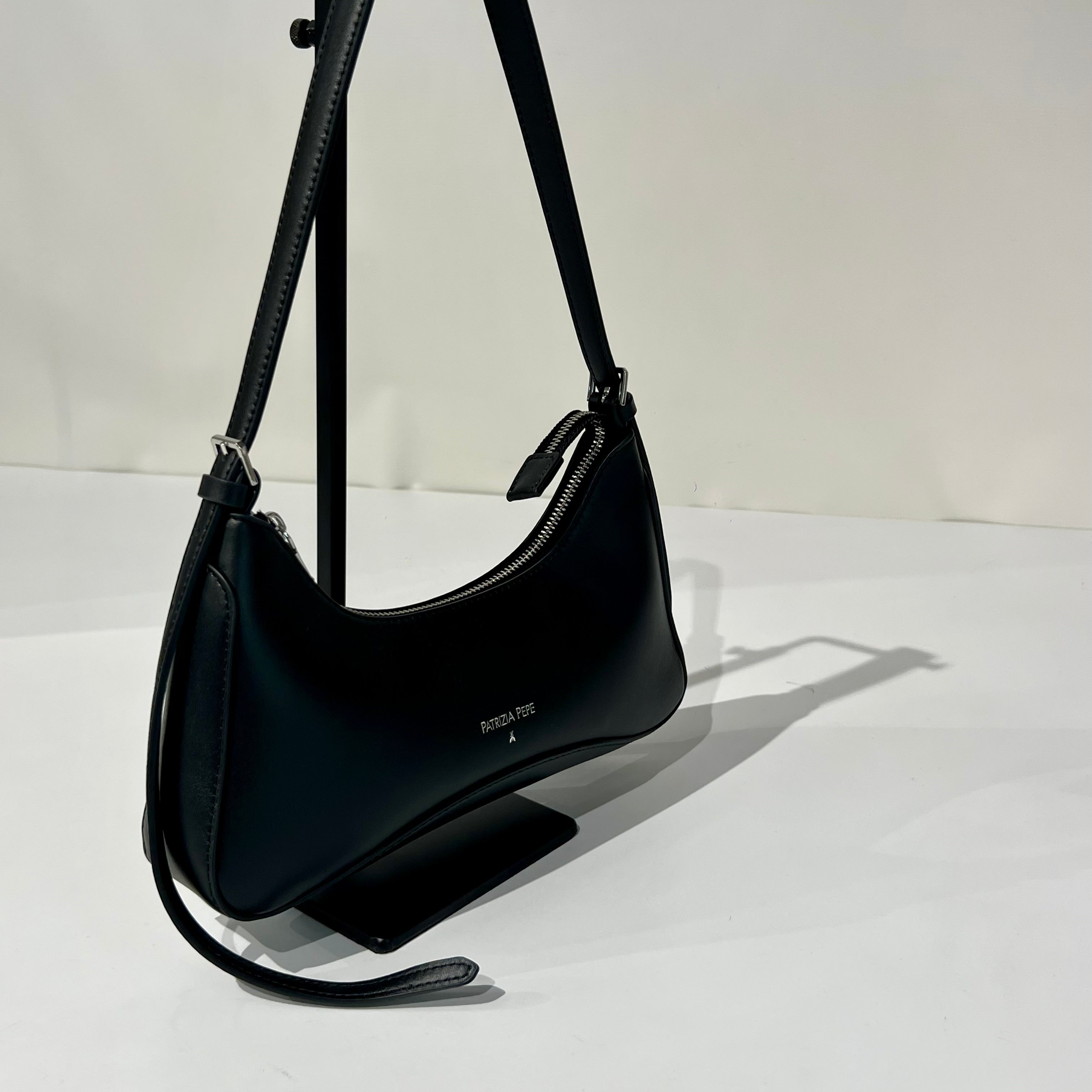 W6-8B0146 Borsa Nero