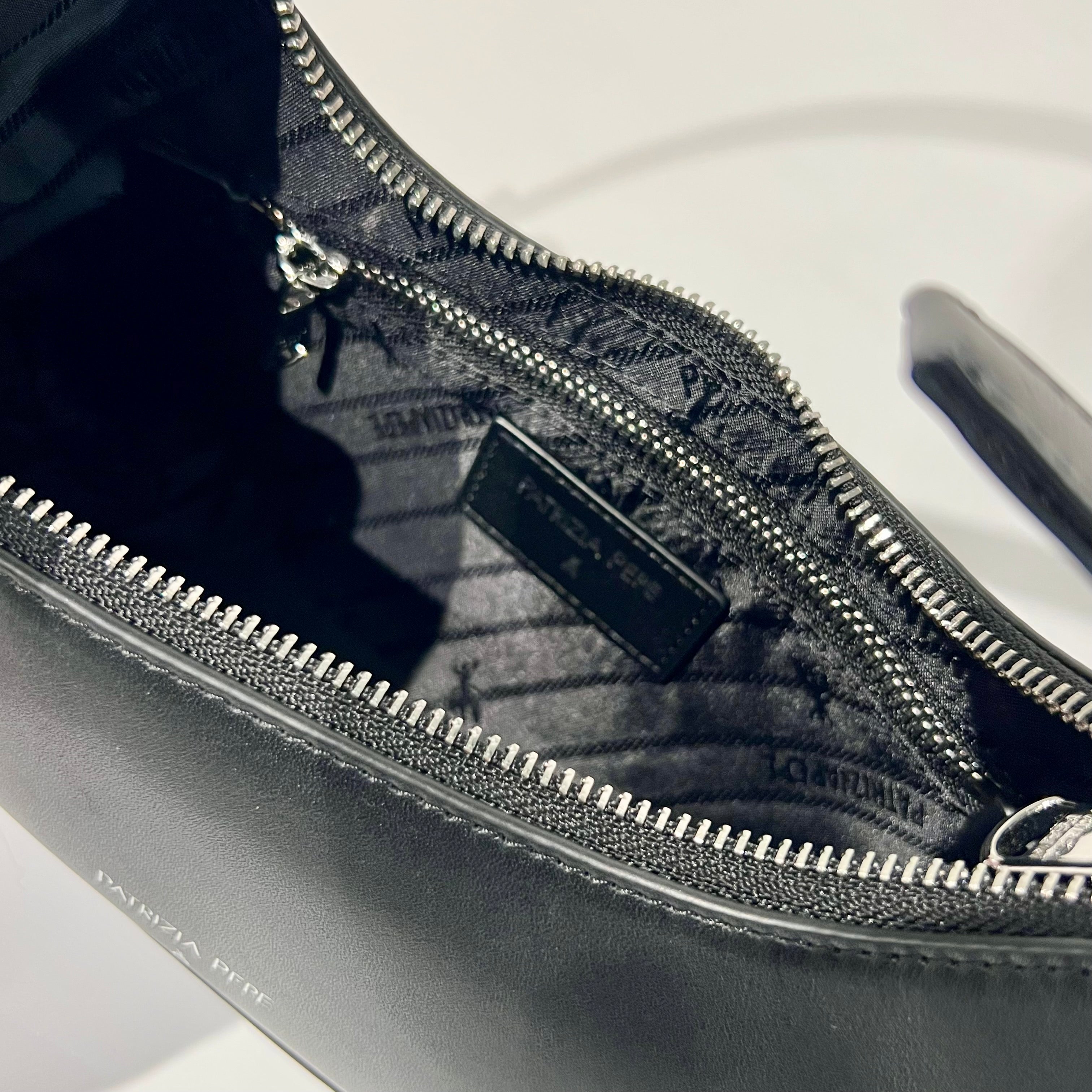 W6-8B0146 Borsa Nero