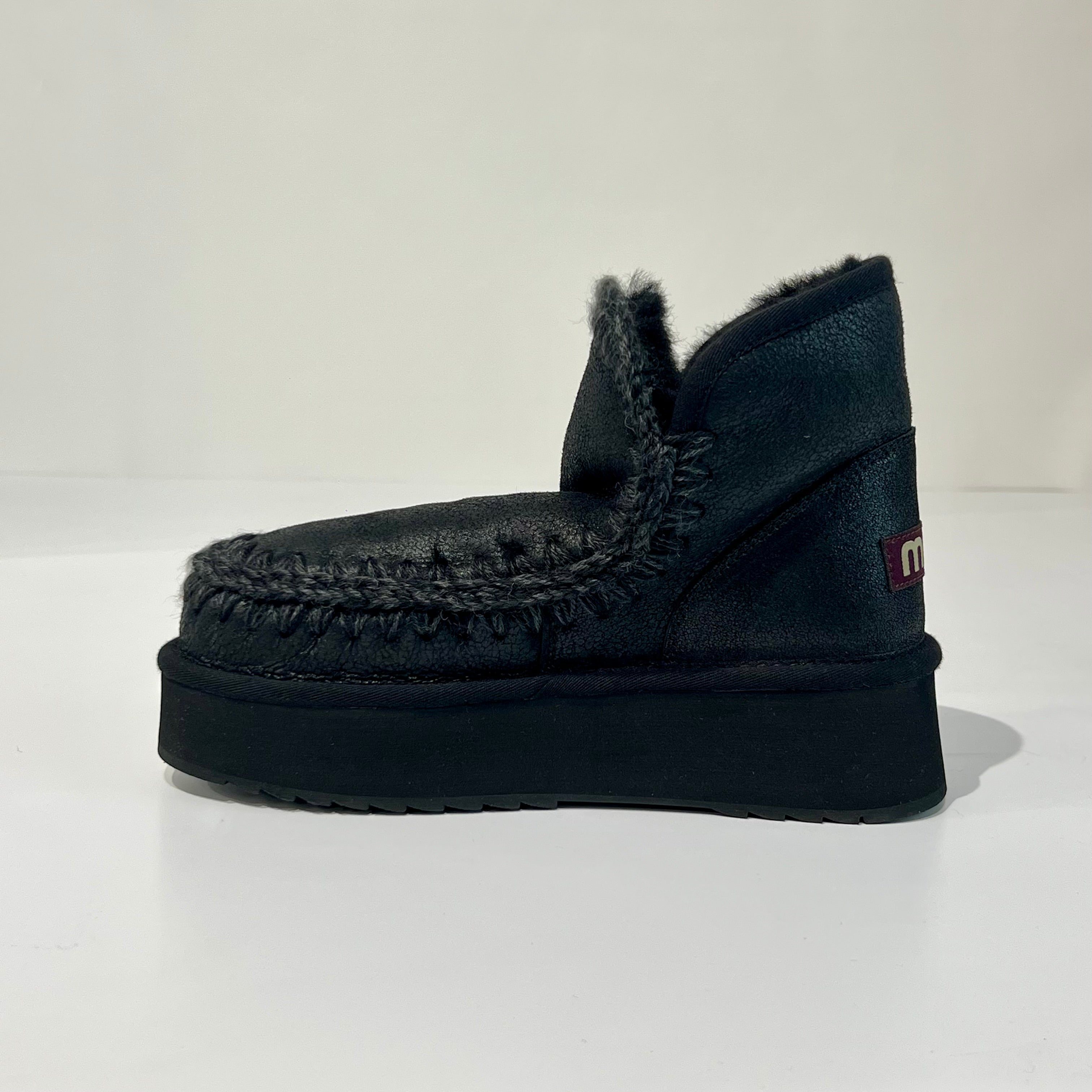 W4-MINI ESKIMO Platform Boot Cracked Black