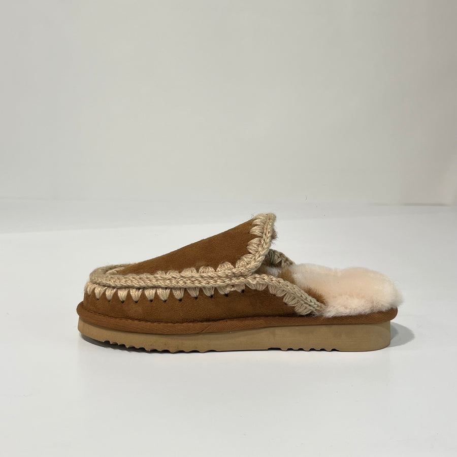 W5-Eskimo Slipper Cognac