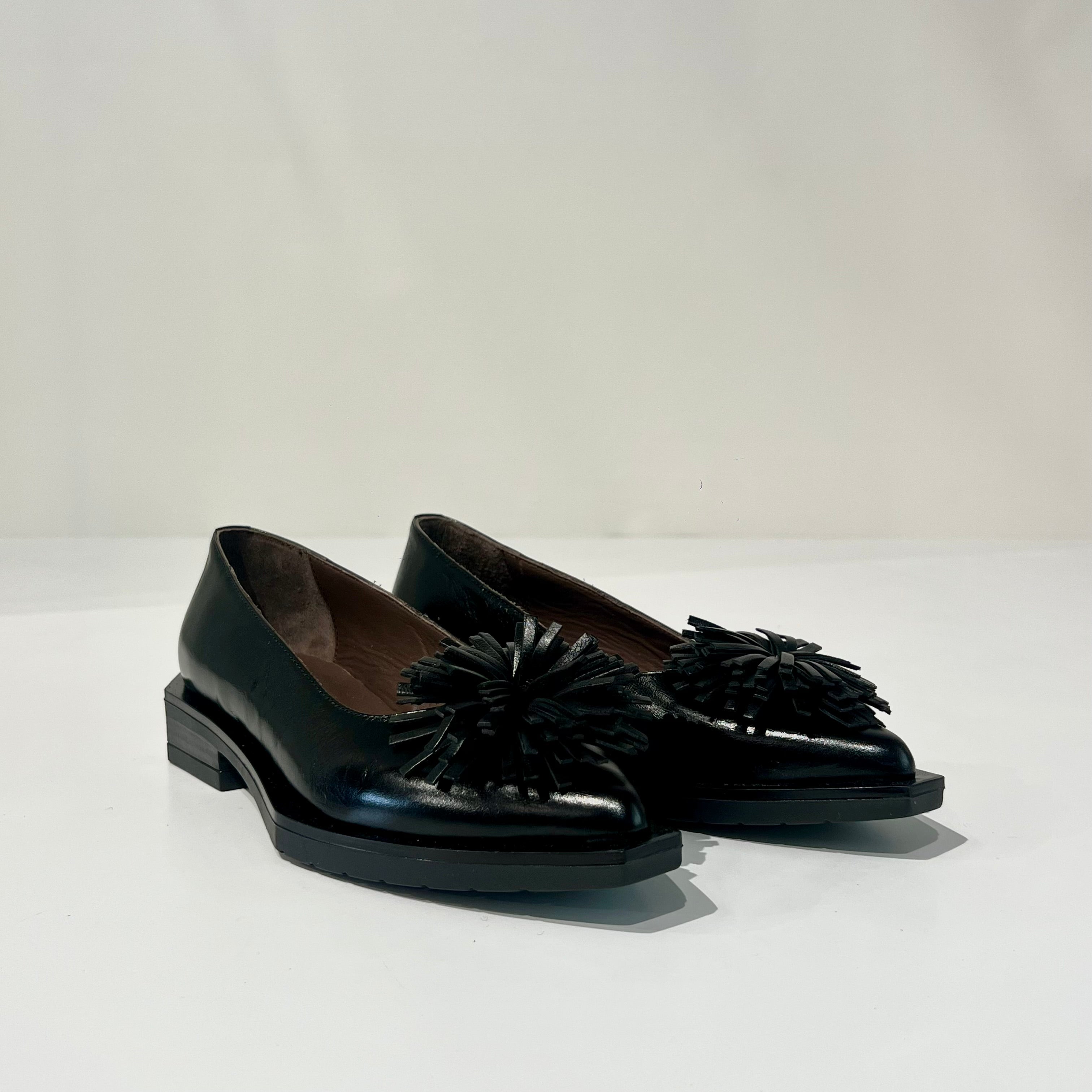 W6-G65-6 Ballerina Fiocco Naplack Nero