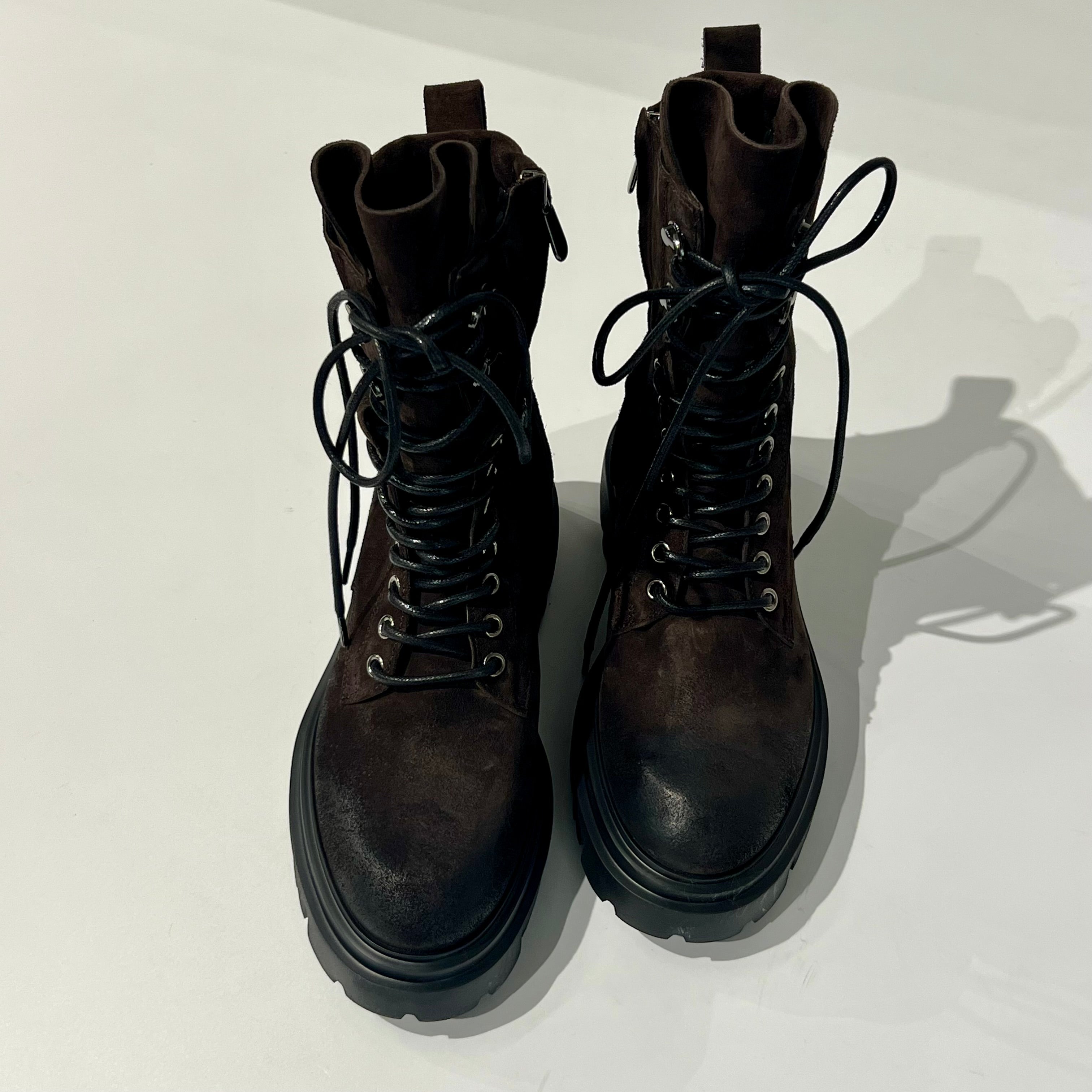 W6-1015 Anfibio Velour Testa di Moro