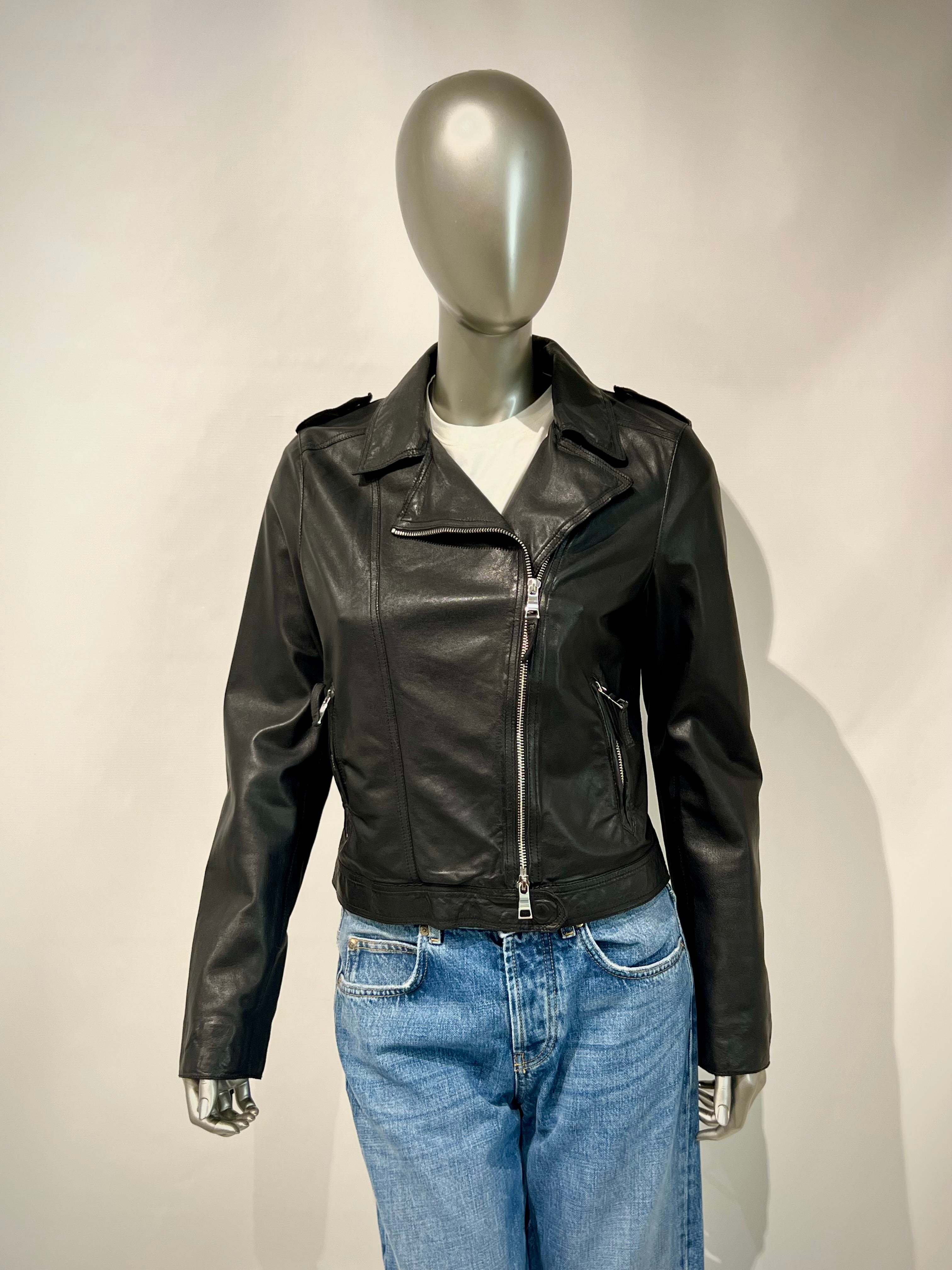 DS5-CICLONE Giubbotto Chiodo Black Woman