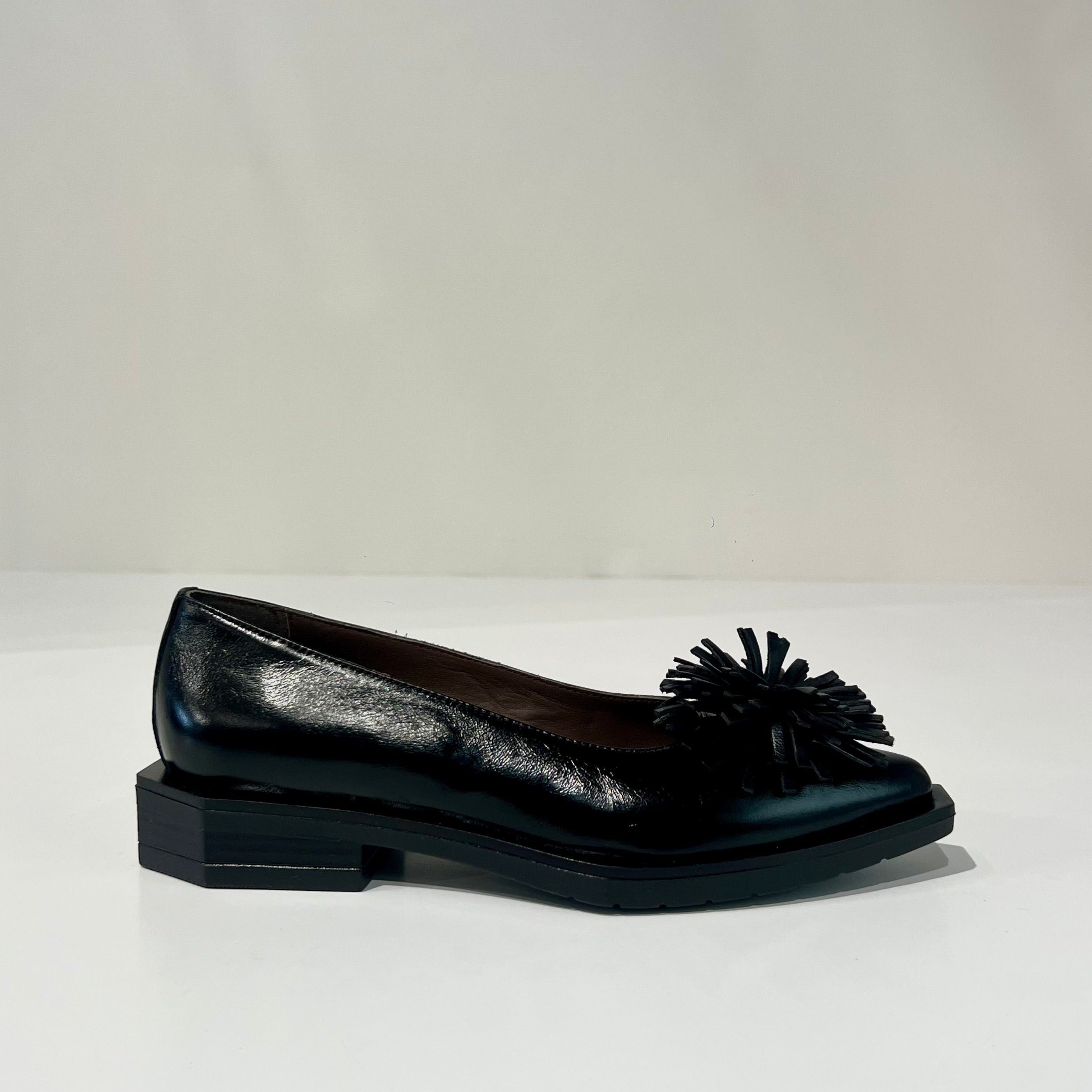 W6-G65-6 Ballerina Fiocco Naplack Nero