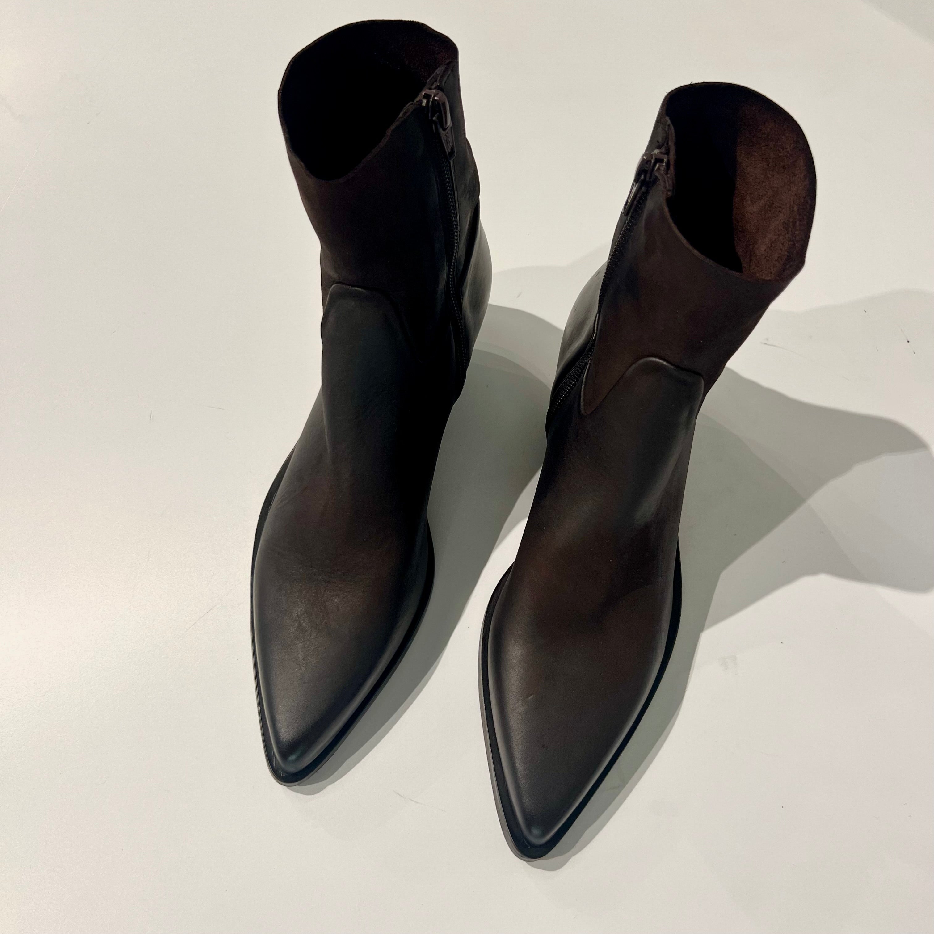 W6-4519 Texano Wash Boston Fondente