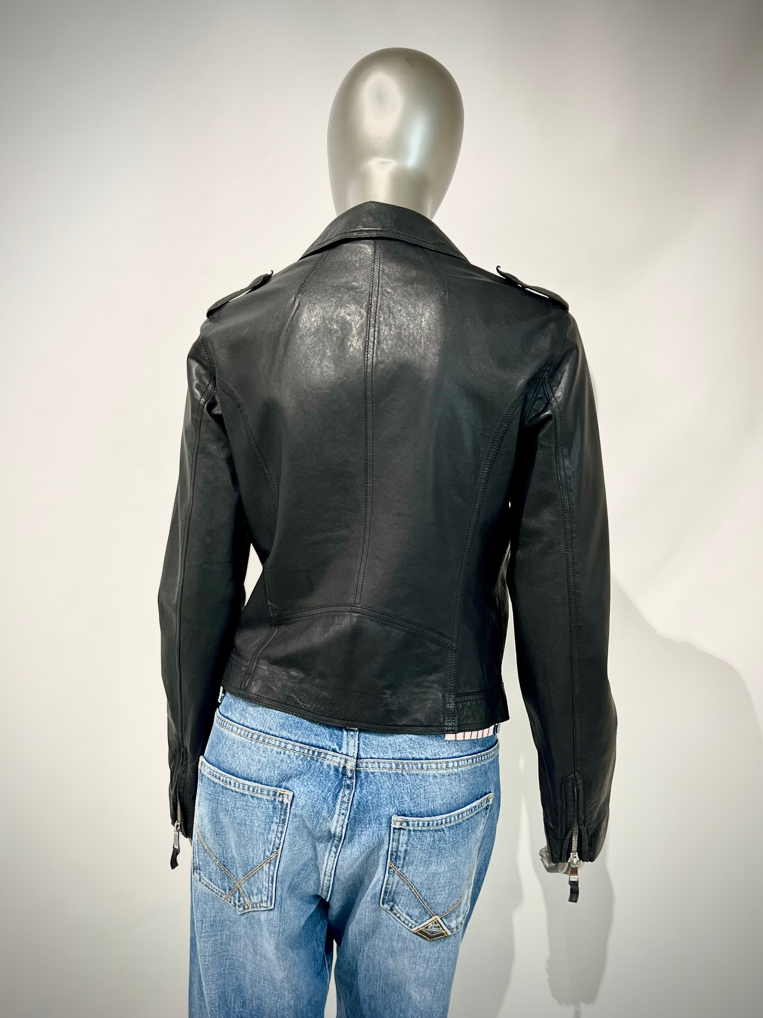 DS5-CICLONE Giubbotto Chiodo Black Woman