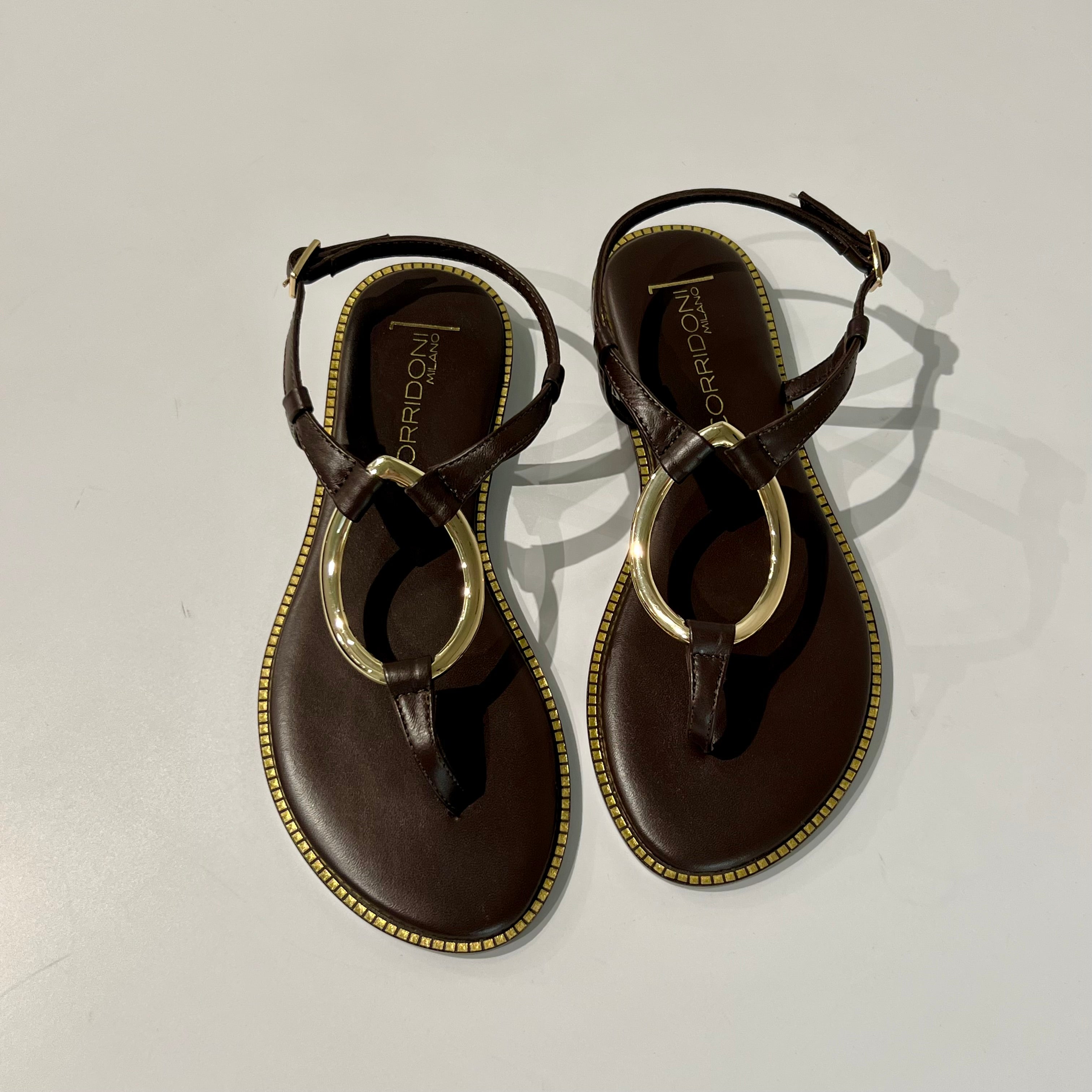 S6-8521 Sandalo Infradito Dettaglio Gold Chocolate