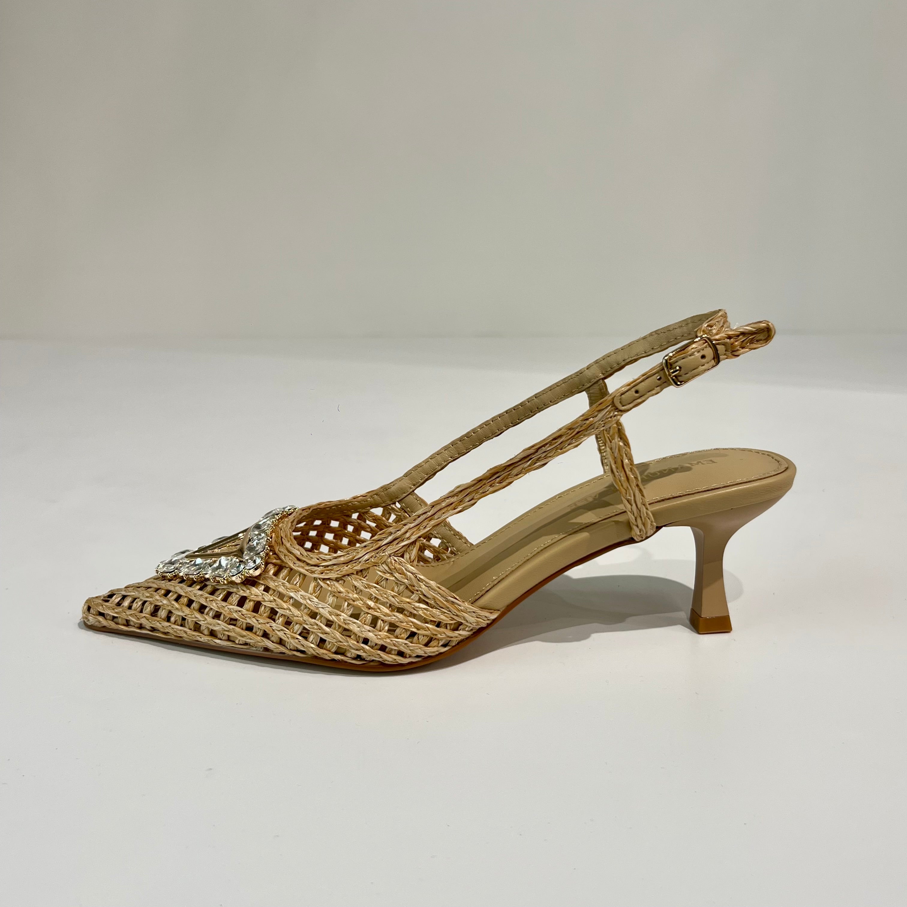 S6-218-11 DIVINA Chanel Beige