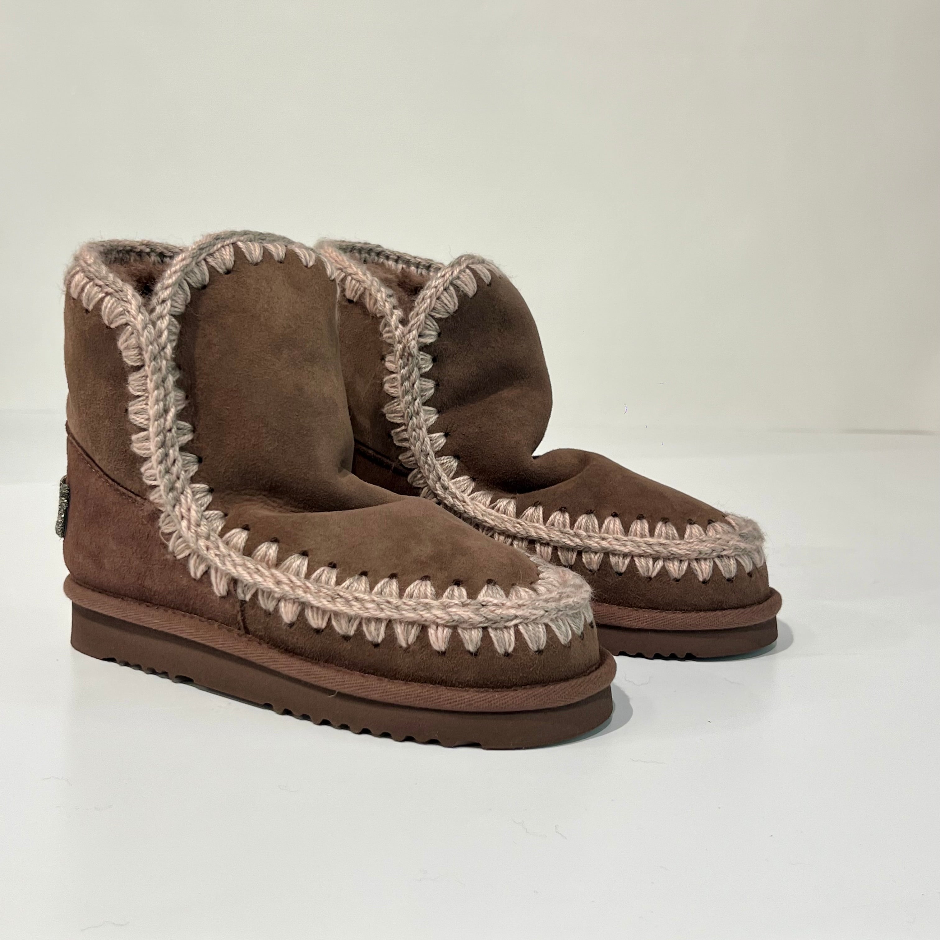 W5-Eskimo 18 Glitter Logo Brown Pepper