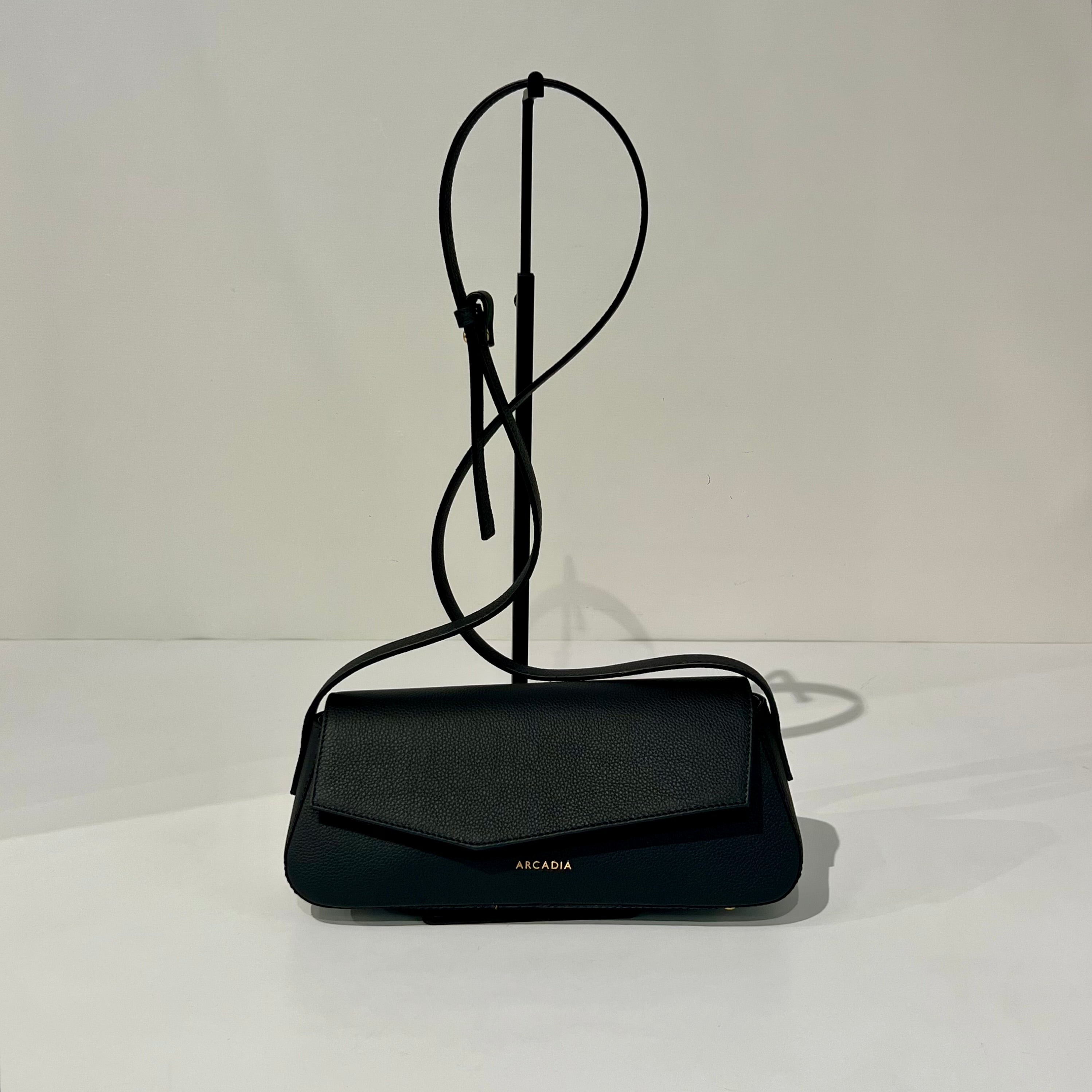 W6-2943 CECILIA Baguette Wilm Small Black