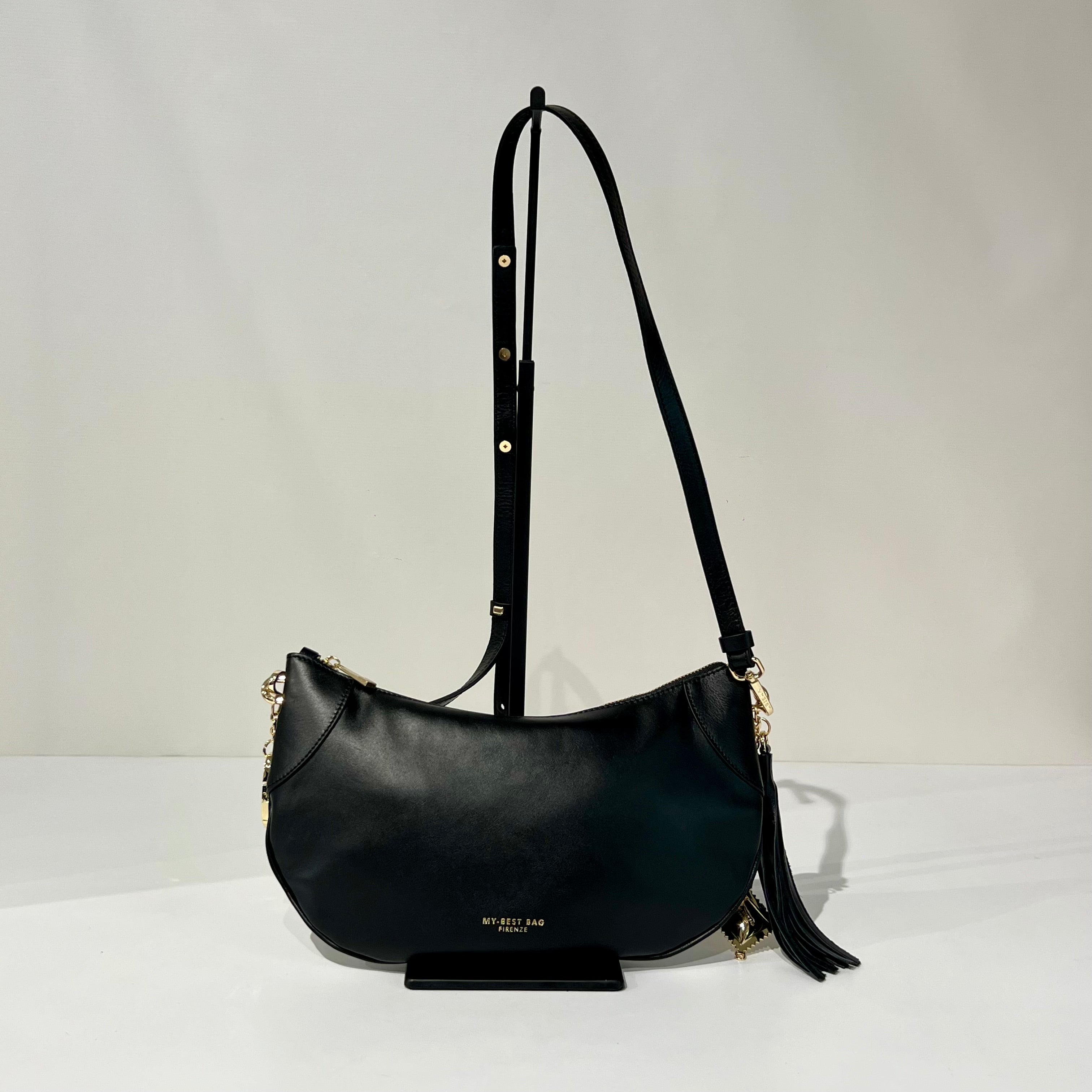 W6-3047 CATHY SCILLA Nero