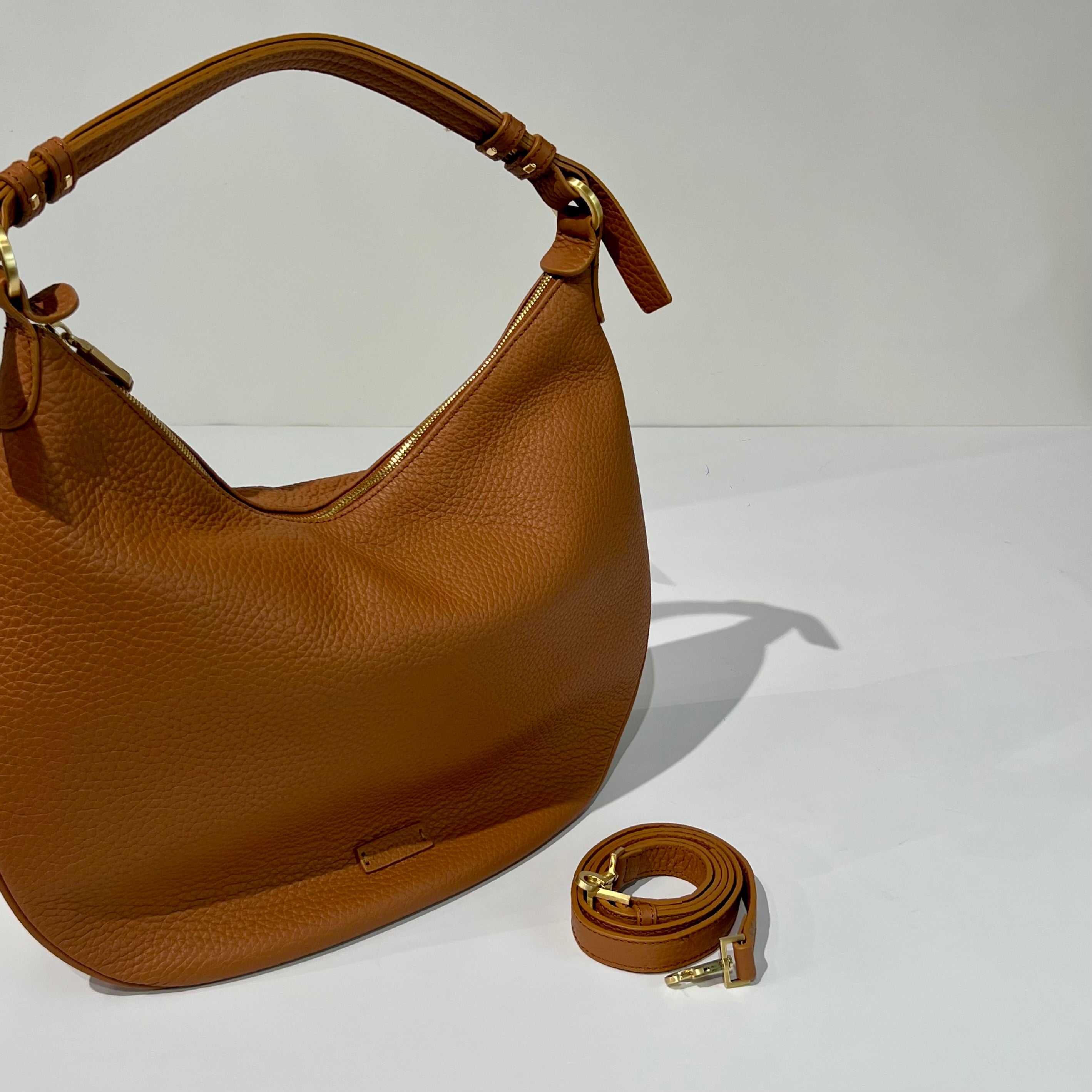 W6-7048 IOLE Borsa Bom Large Caramel