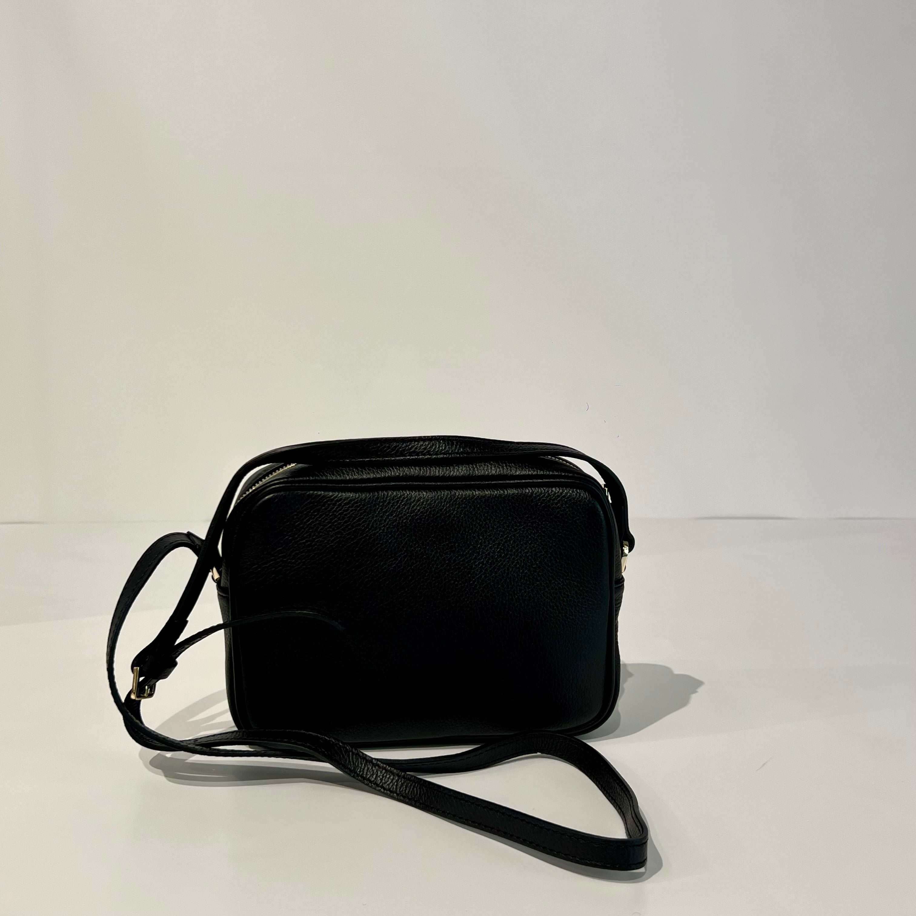 W-CB8985 Camera Bag Black
