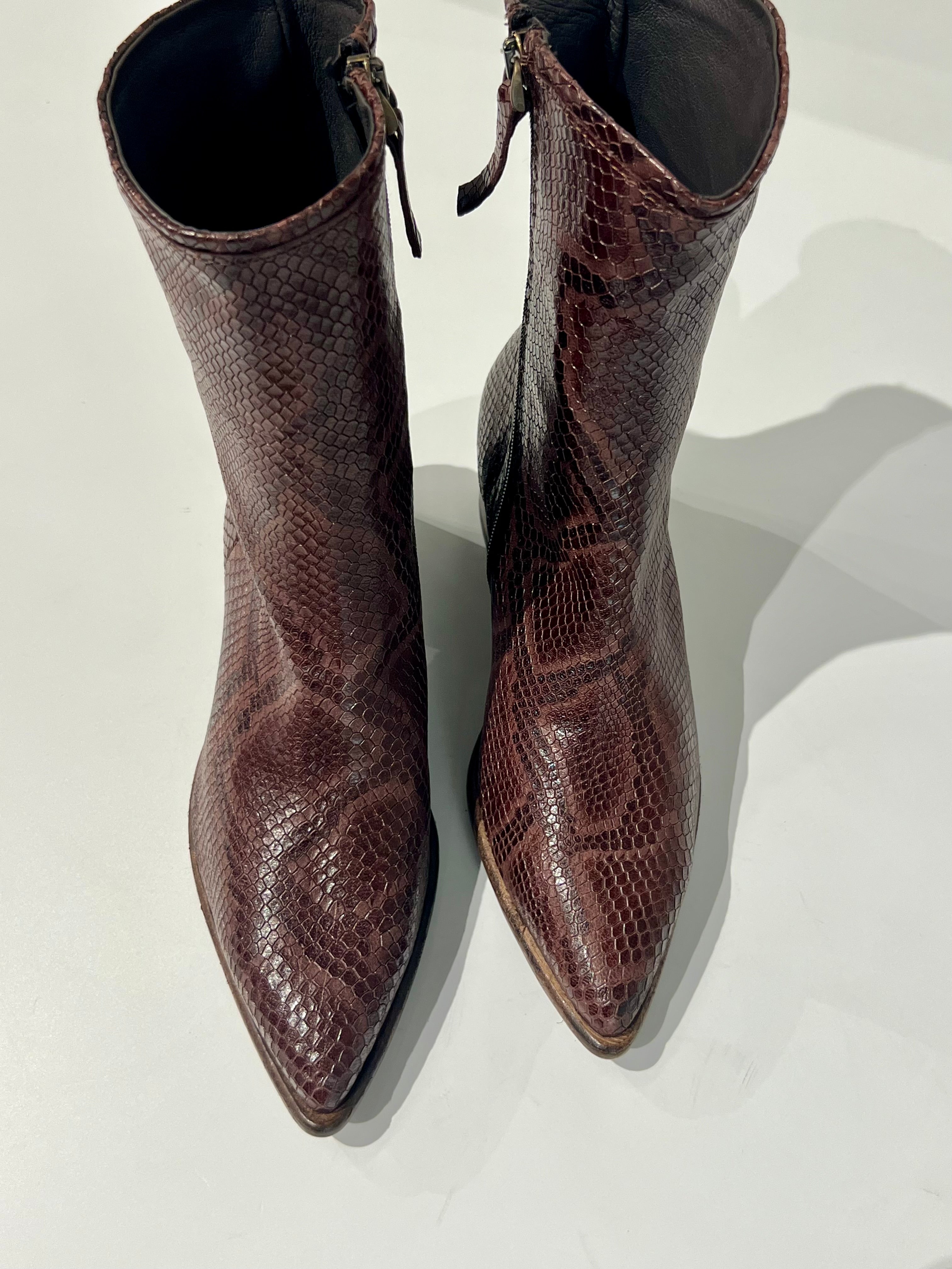 W6-RAYA07 Stivaletto Snake Moka Woman