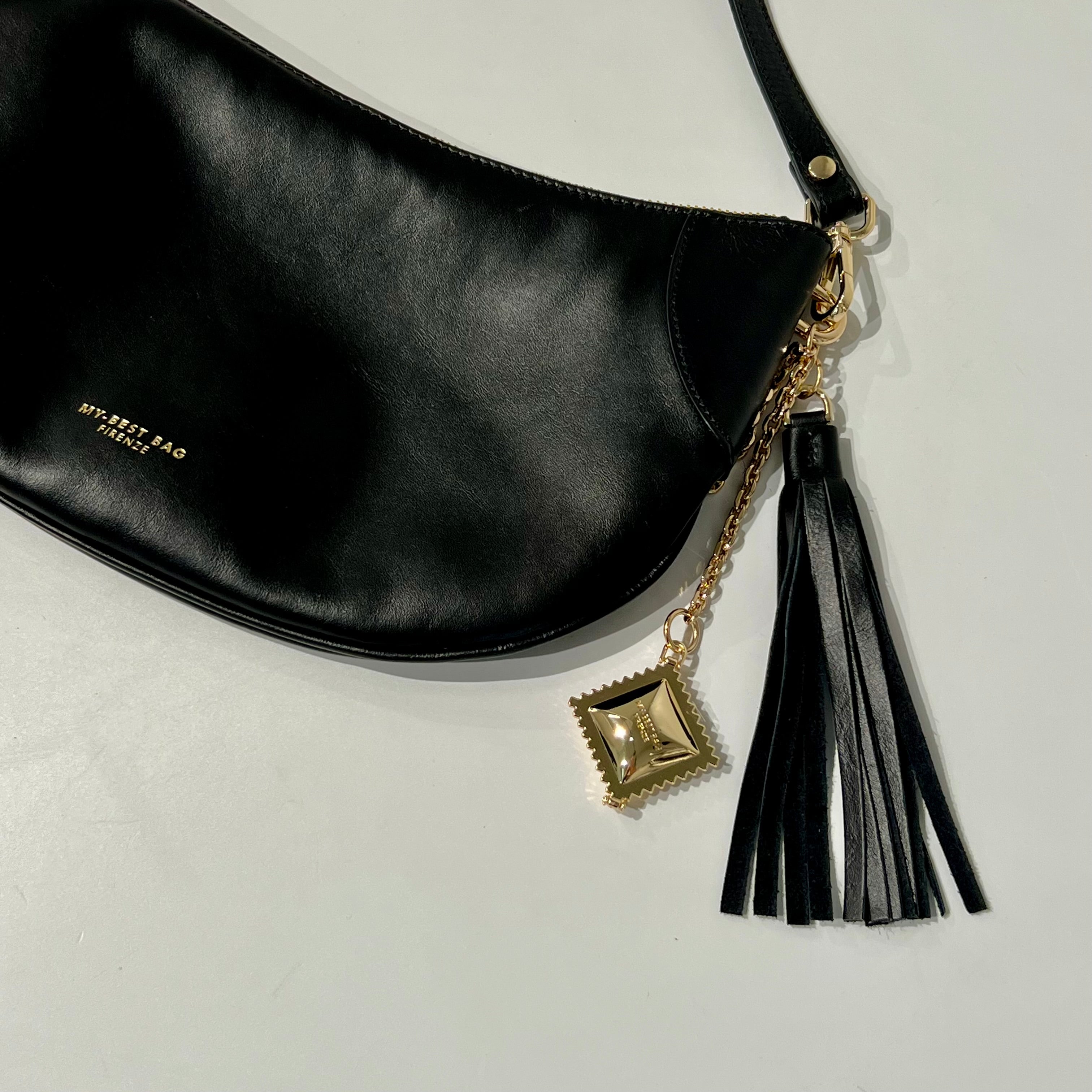W6-3047 CATHY SCILLA Nero