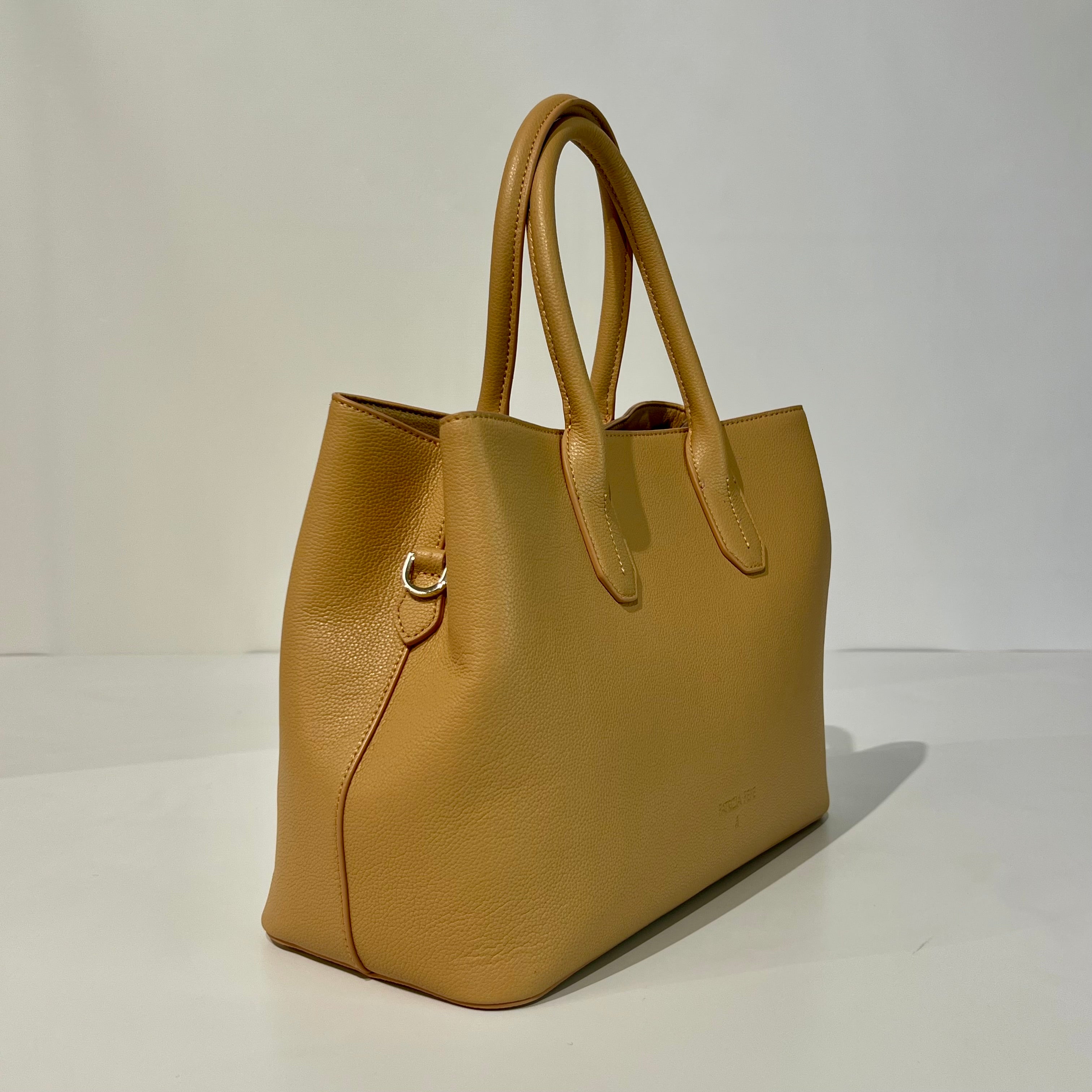 S4-8B0095 Fly Shopper Beige