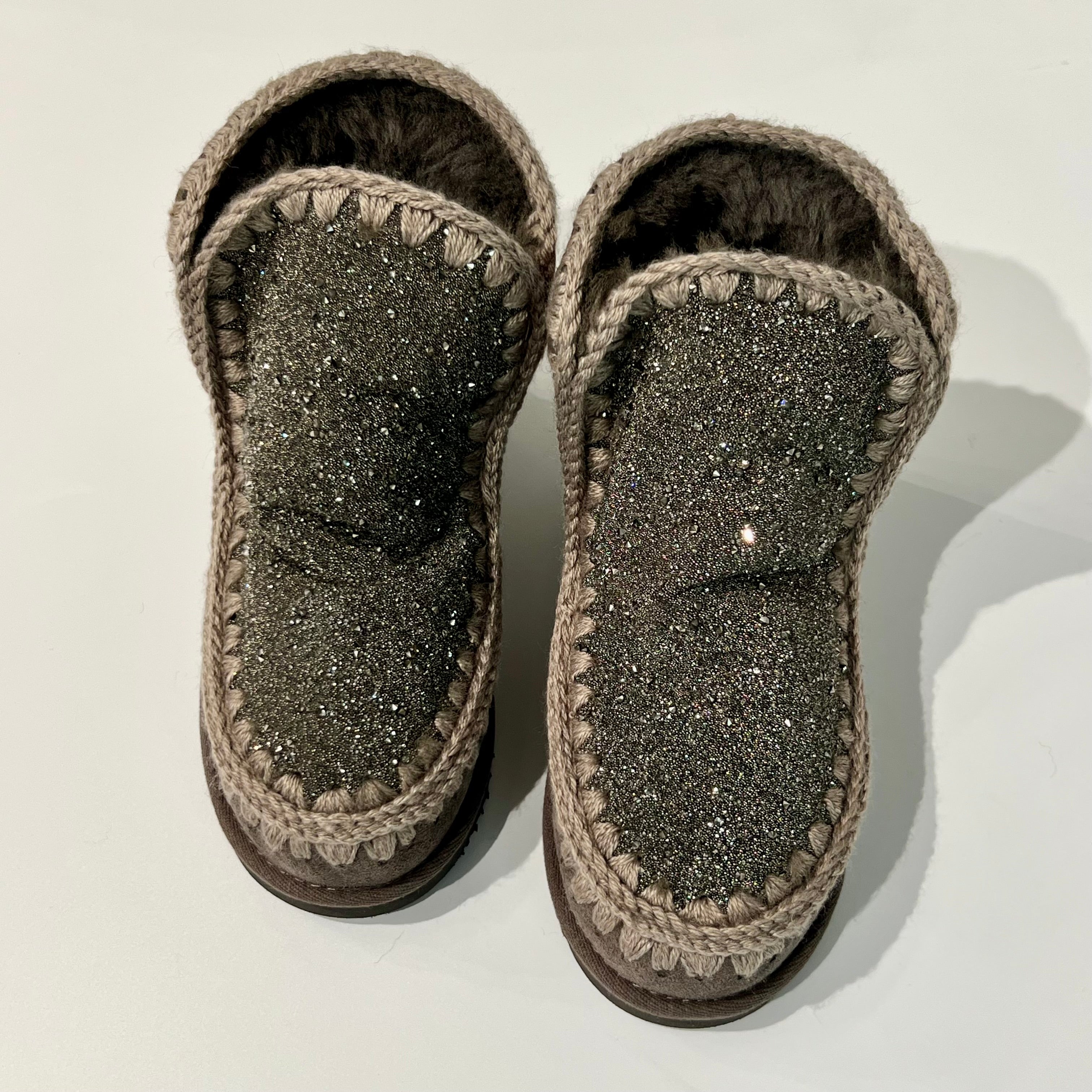 W4-Eskimo 18 HOTFIX Charcoal