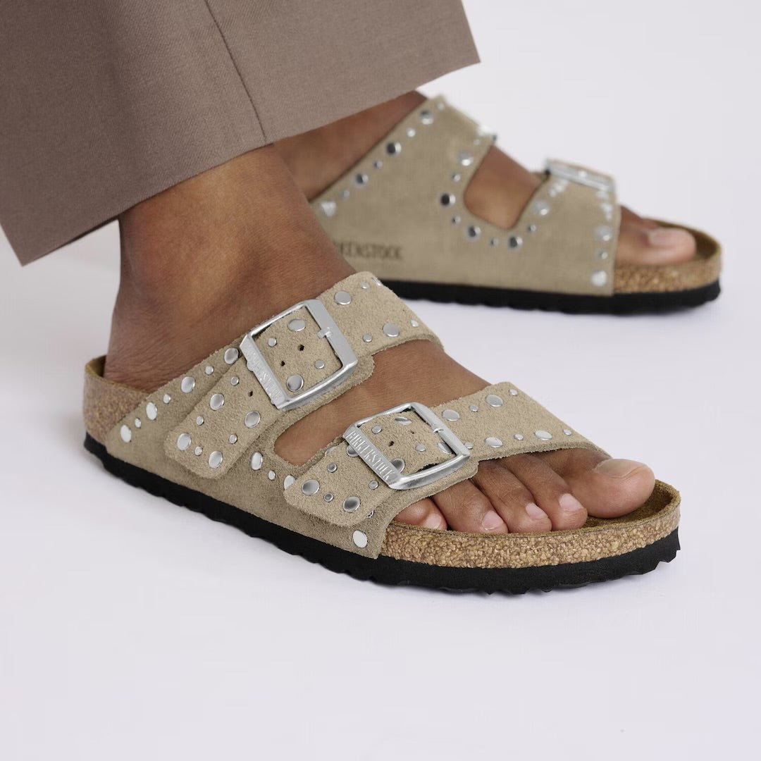 1029390 Arizona Rivet Taupe Woman