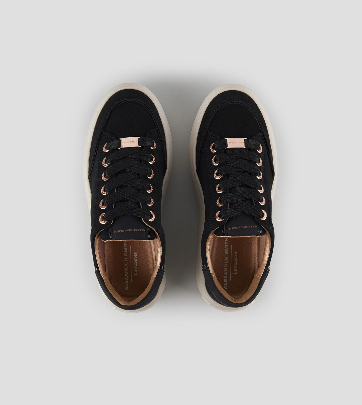 DW5-LANCASTER Leather Black Woman