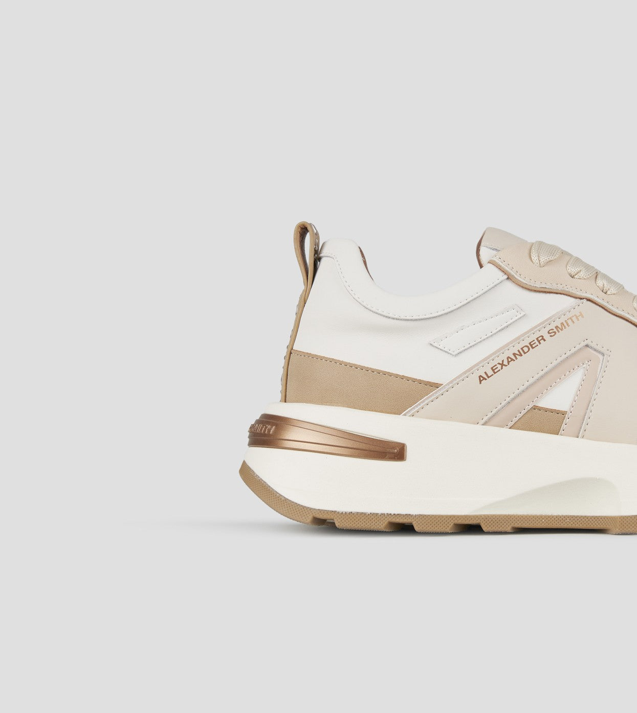 DW5-LIVERPOOL Beige-White Woman