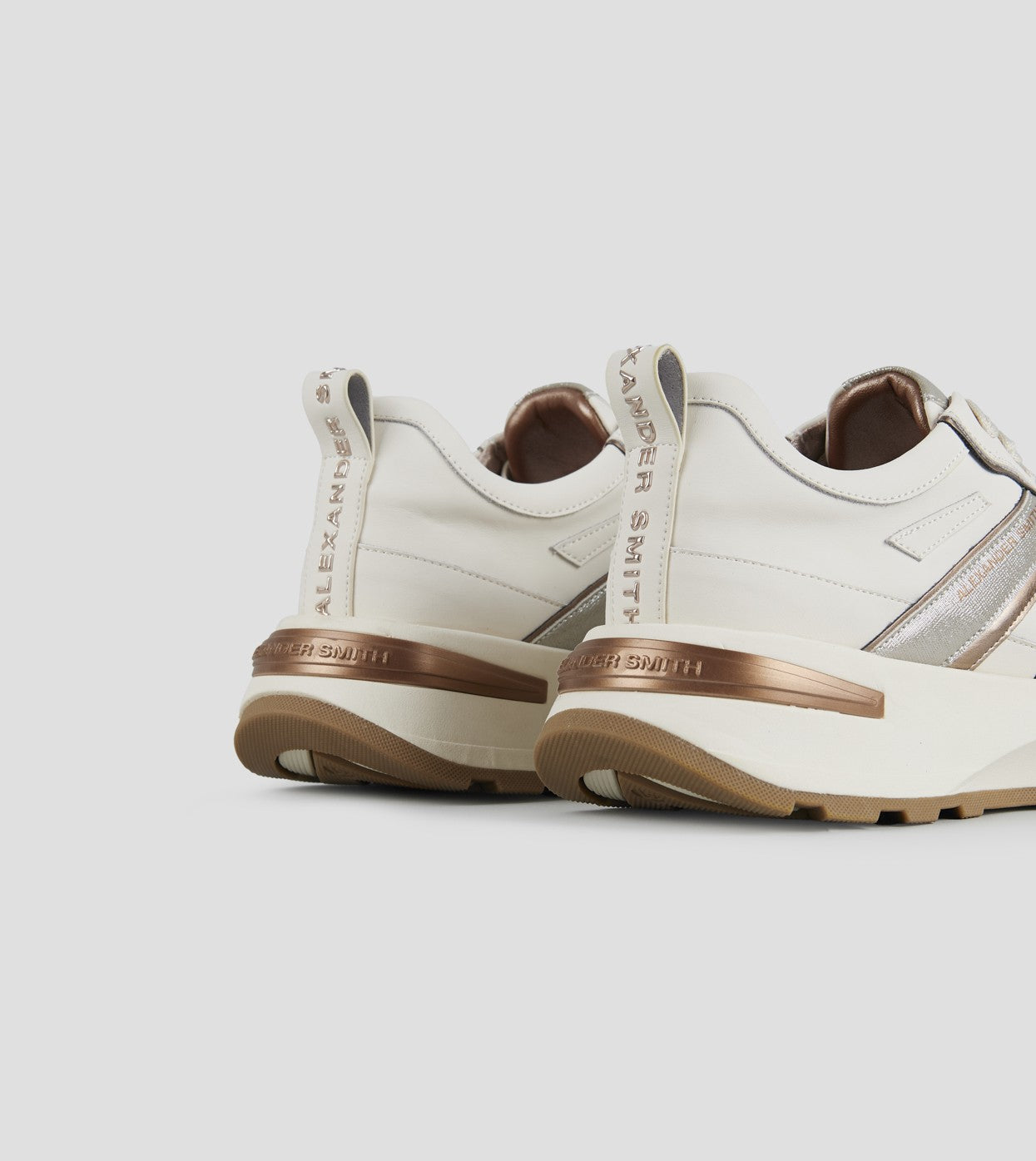 DW5-LIVERPOOL White-Silver Glitter Woman