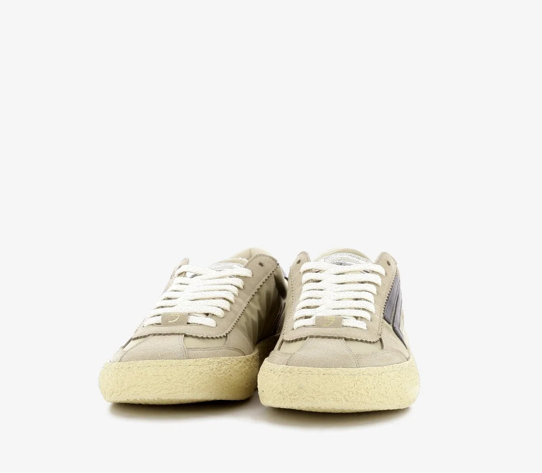 US6-01 VINTAGE Golden Beach Man