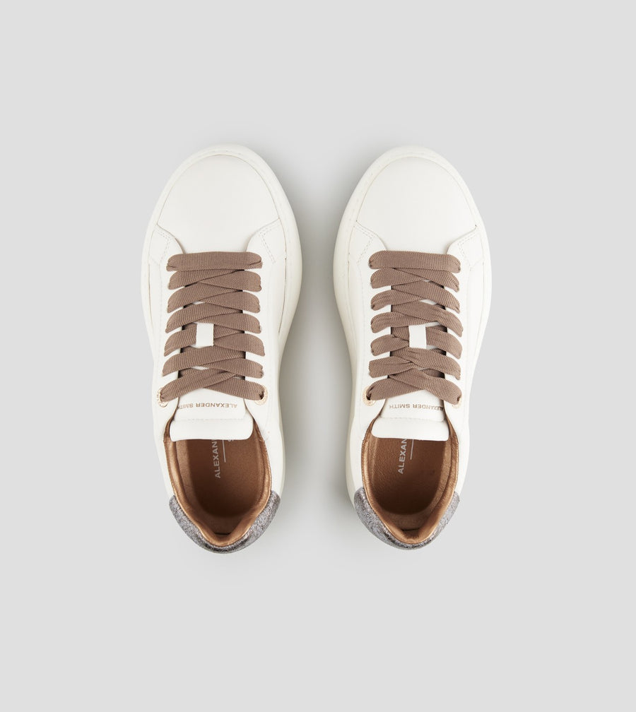 DW5-SOHO White-Bronze Woman