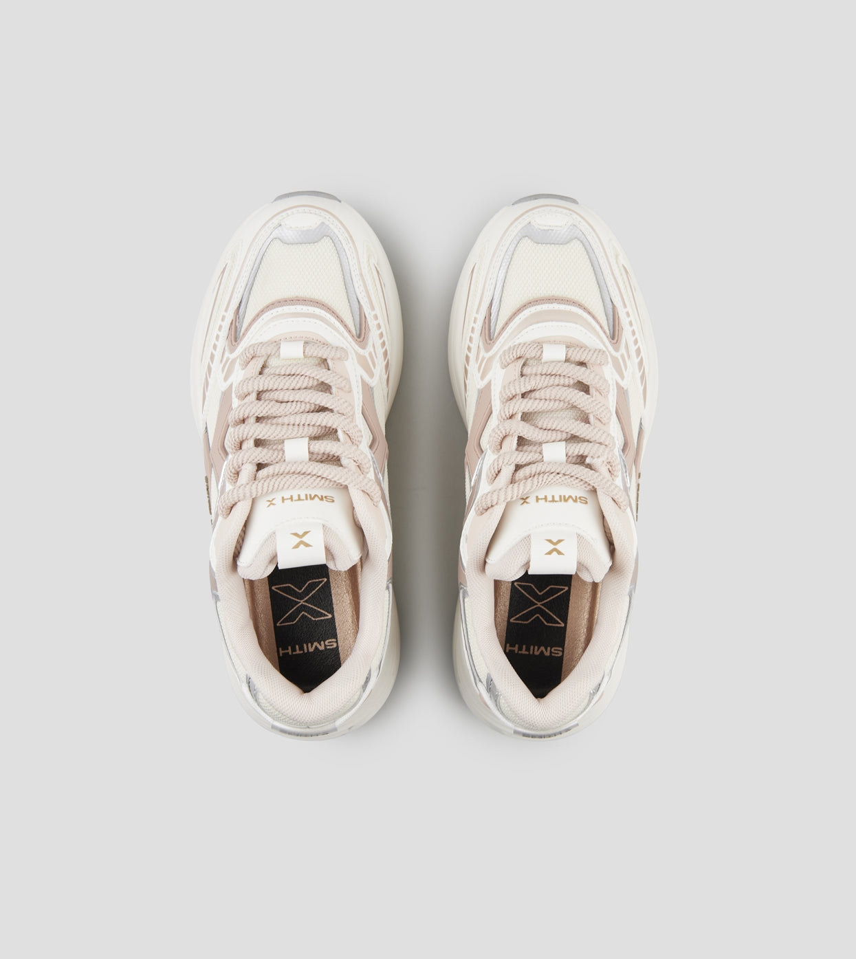 DS6-STORM White/Nude Woman