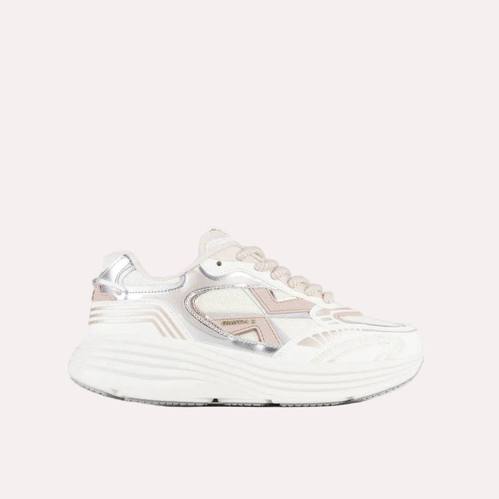 DS6-STORM White/Nude Woman