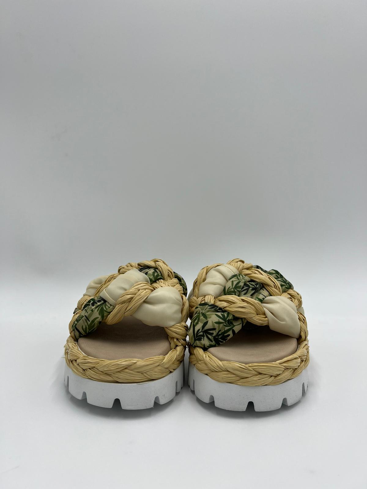 S-7447 Sandalo Rafia Safari