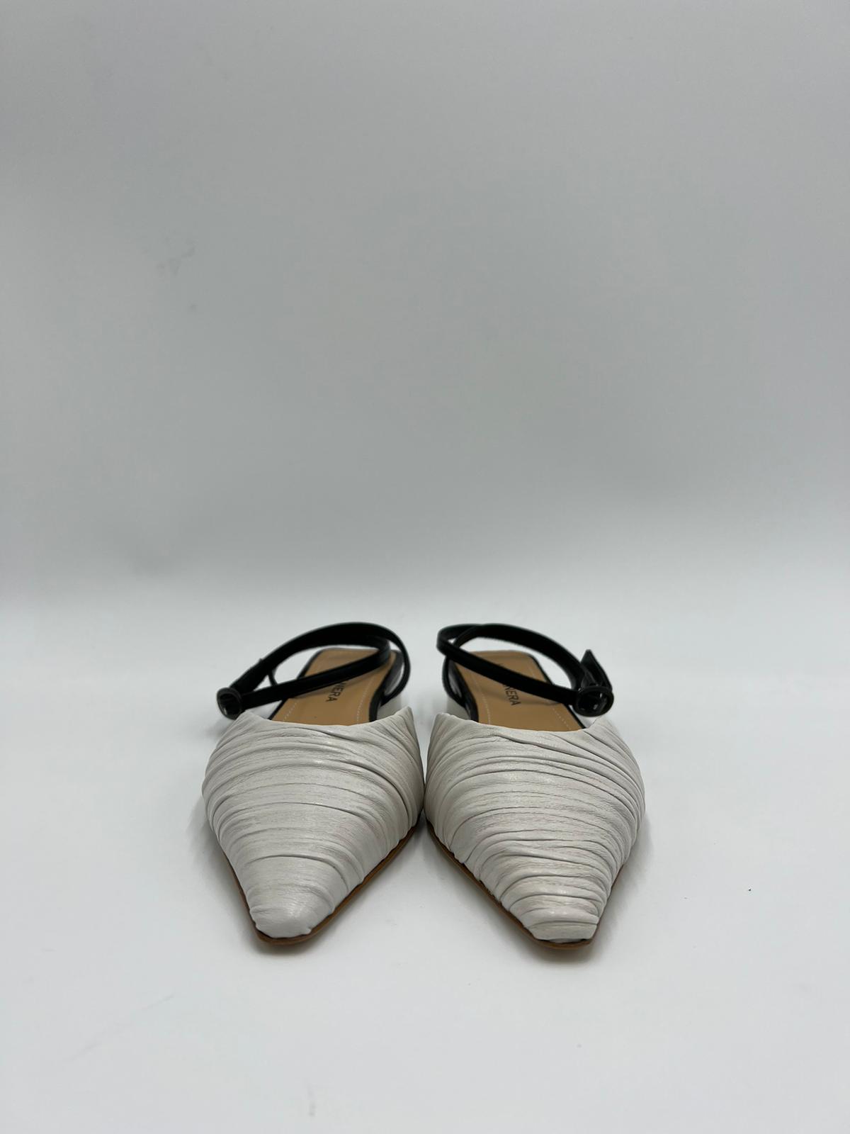 Cara 25 Slingback Plissè Tofu