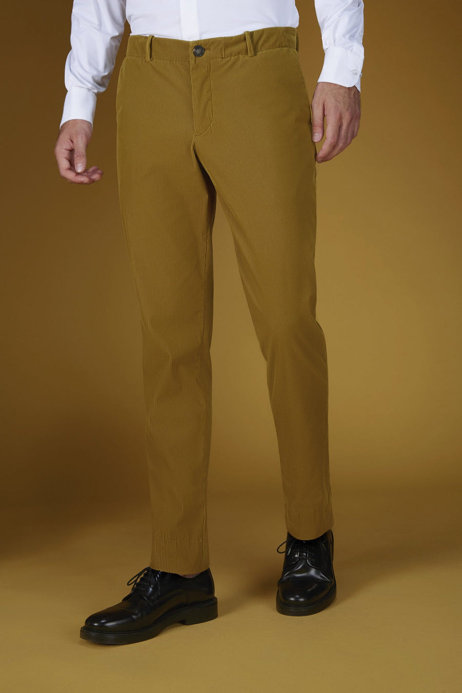 UW1-209 Pantalone Chino Techno Velvet Man