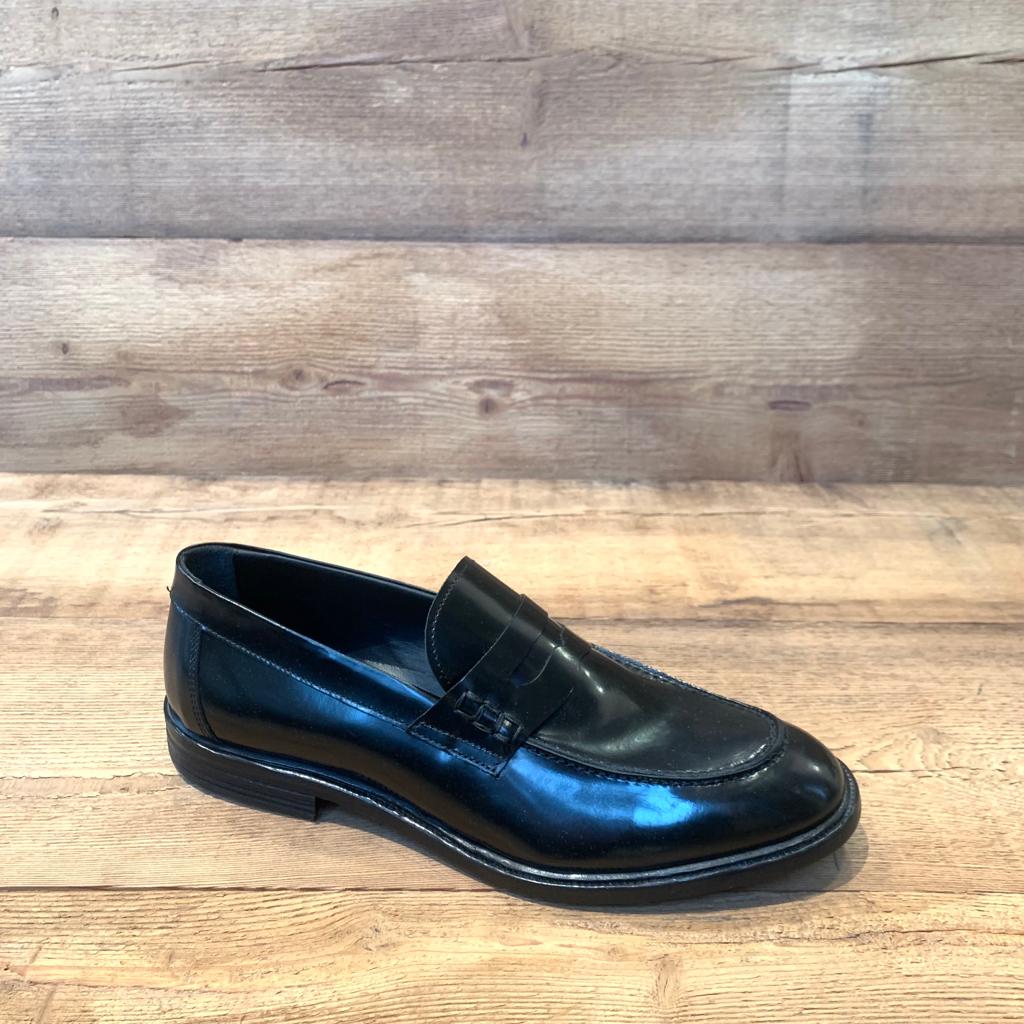 S3-036 Mocassino Nero Man