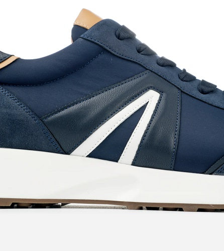 UW2-Piccadilly Blue Man